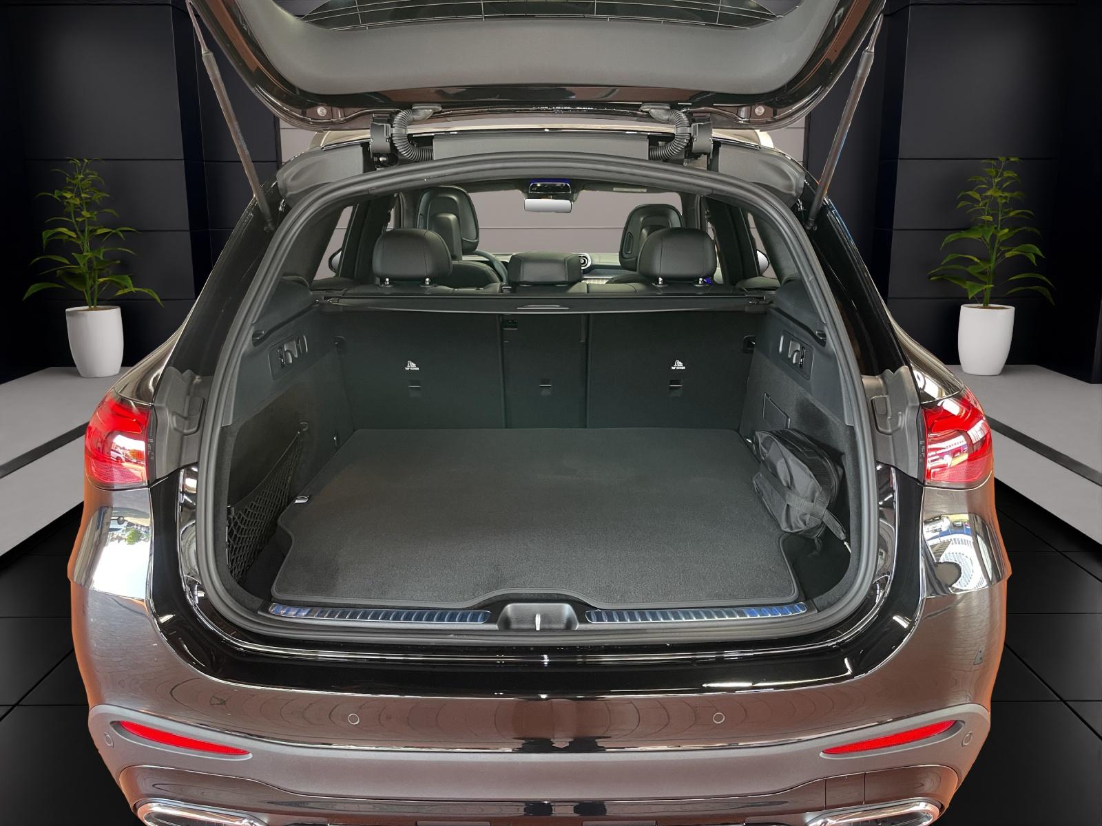 MERCEDES-BENZ GLC 400 e 4MATIC EQ Star AMG Line-image-8
