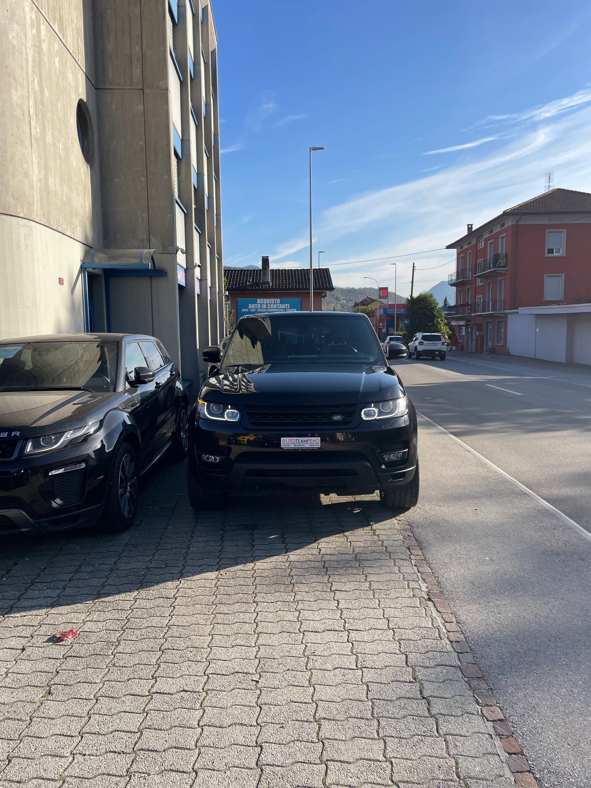 LAND ROVER Range Rover Sport 3.0 SDV6 HSE Dynamic Automatic-image-1
