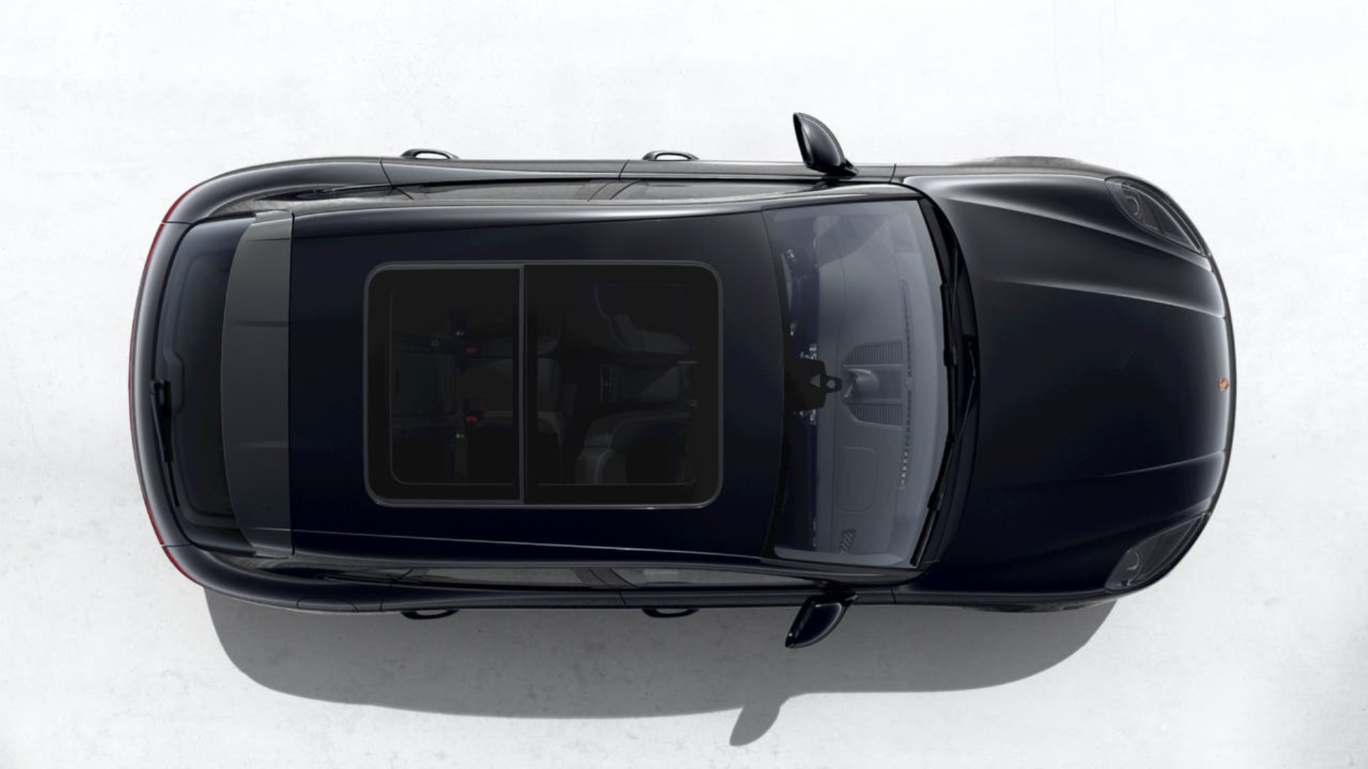 PORSCHE Macan T-image-4