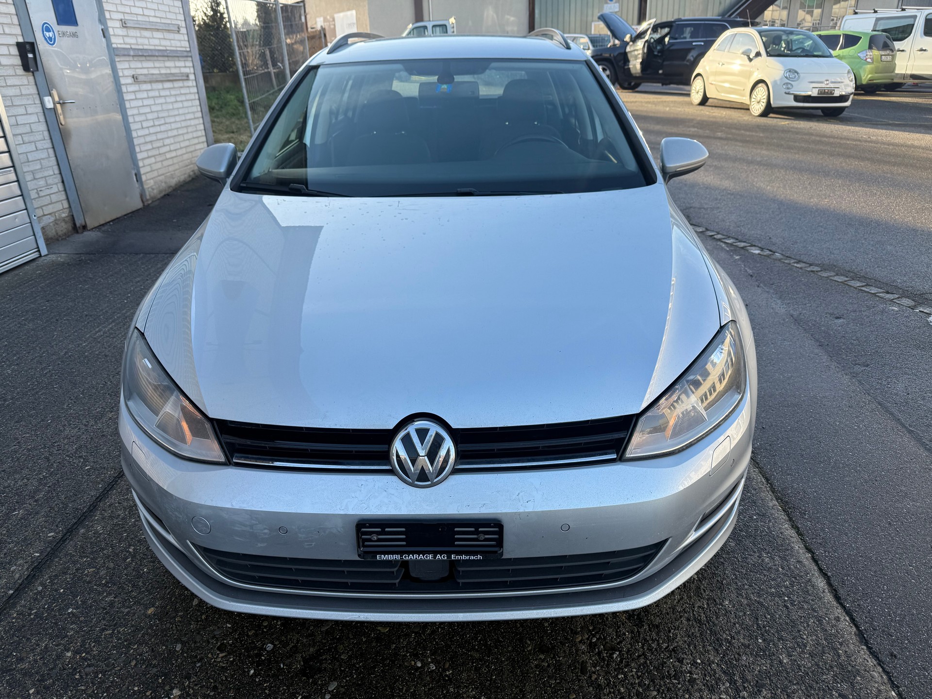 VW Golf Variant 1.6 TDI Comfortline DSG-image-0