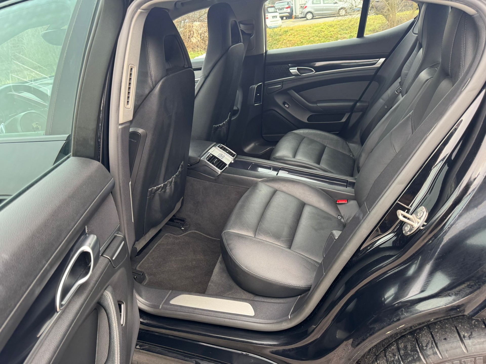 PORSCHE Panamera 4 3.6 PDK-image-13