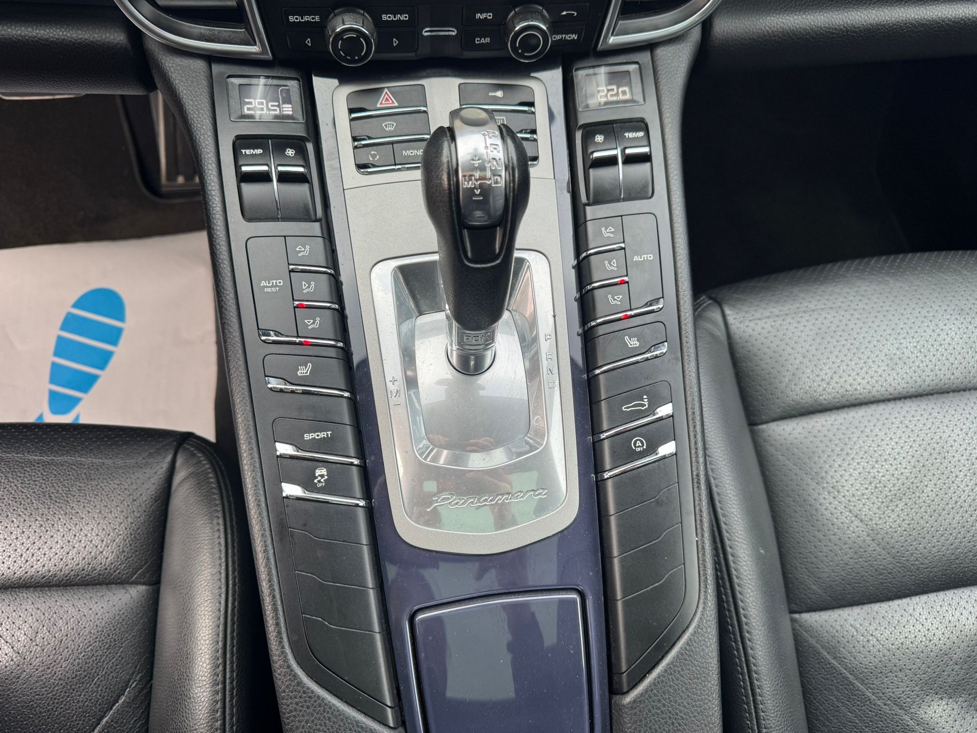 PORSCHE Panamera 4 3.6 PDK-image-22
