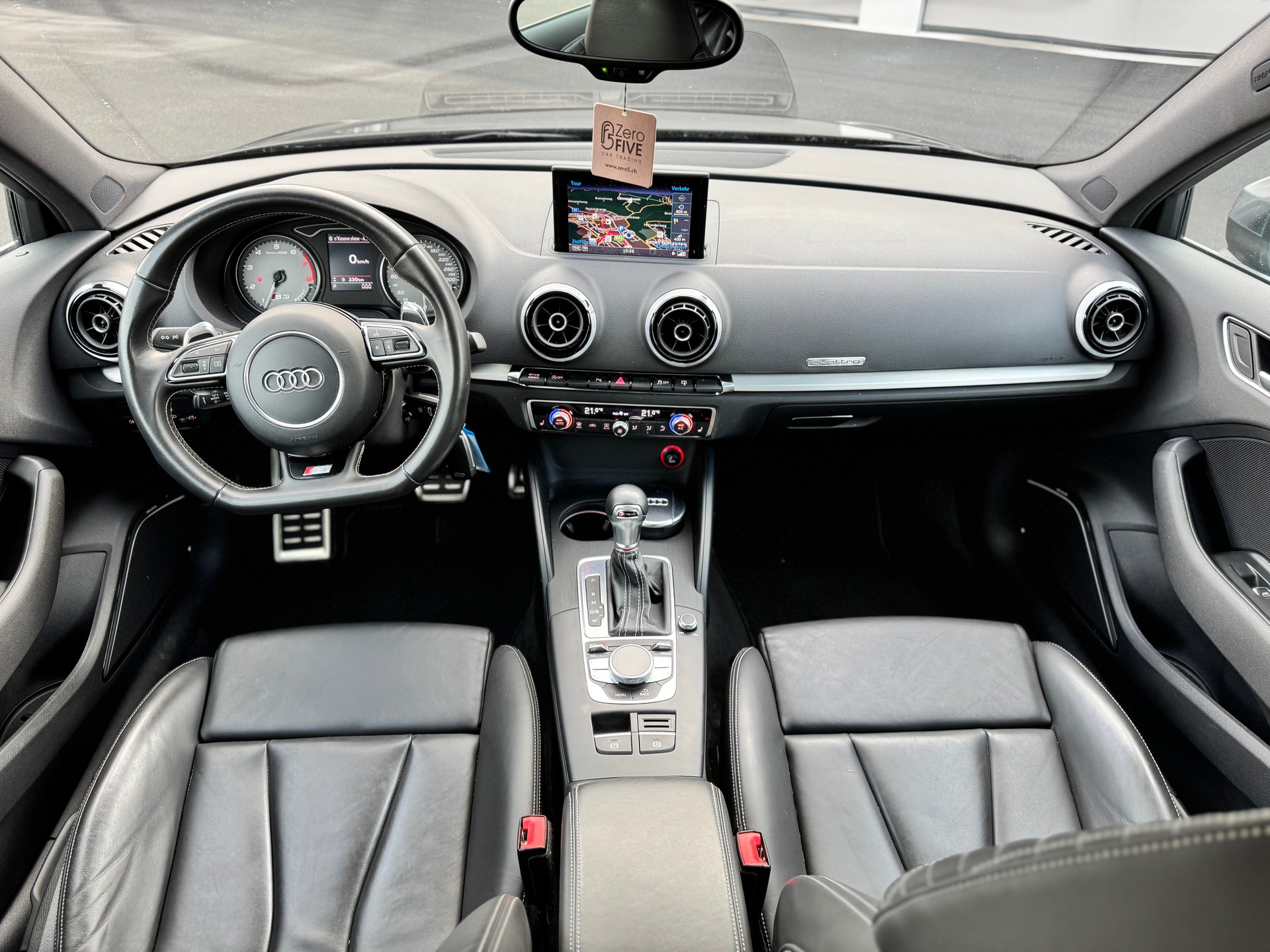 AUDI S3 Sportback 2.0 TFSI quattro S-tronic-image-6