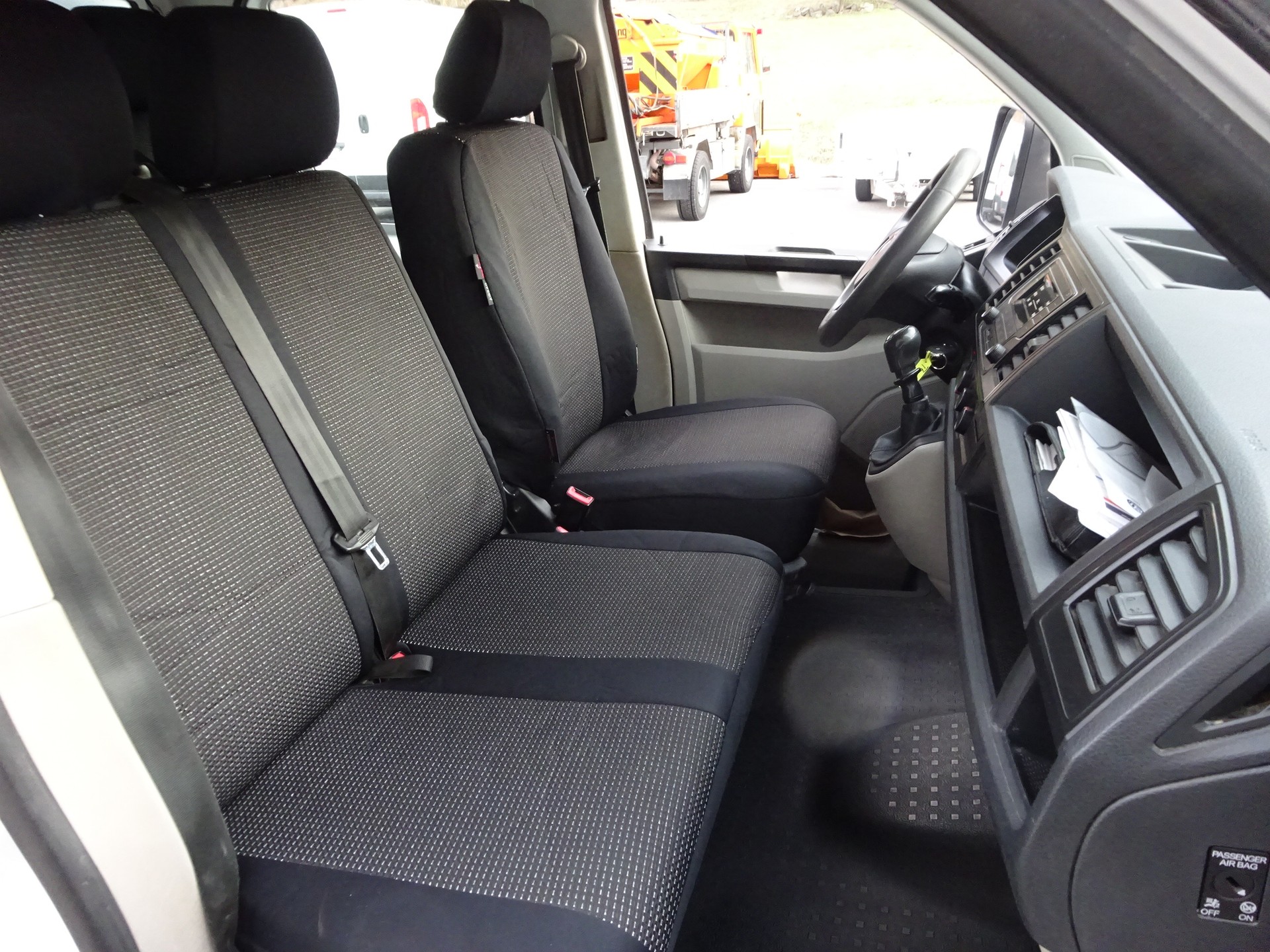 VW T6 2.0 TDI 4Motion-image-15