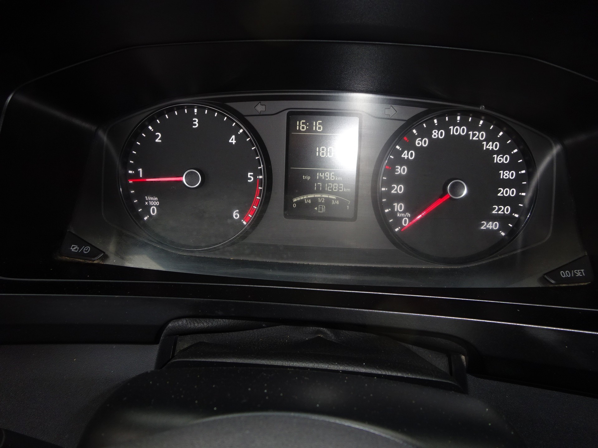 VW T6 2.0 TDI 4Motion-image-9