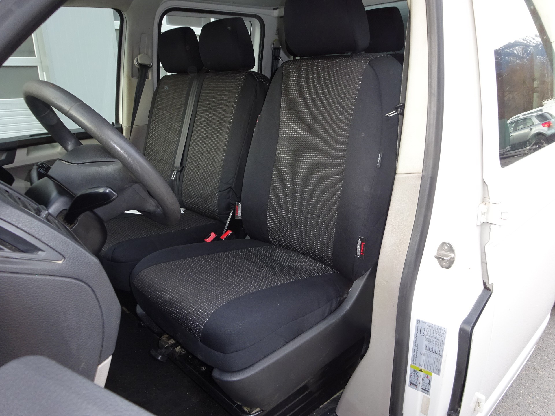 VW T6 2.0 TDI 4Motion-image-11