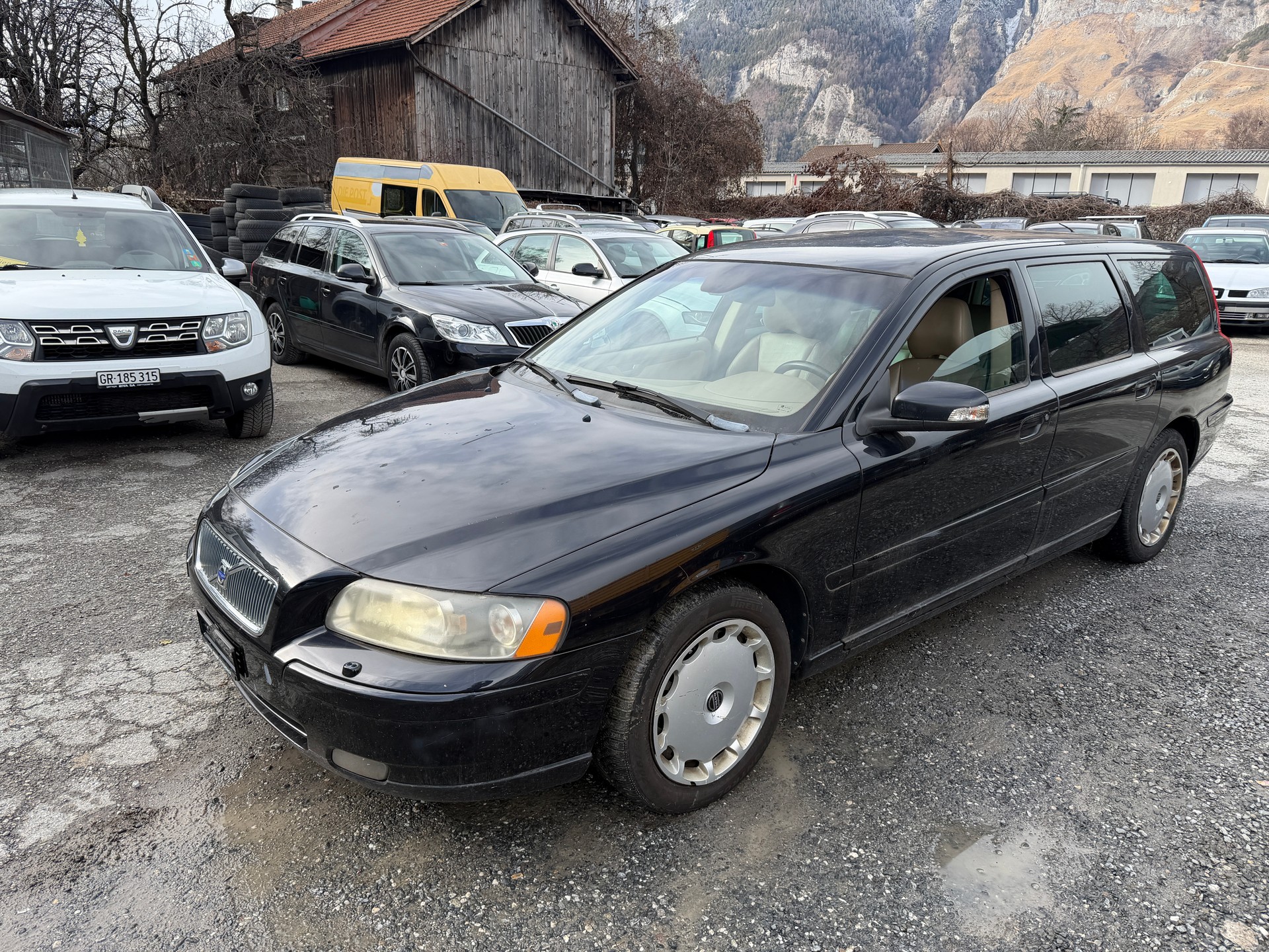 VOLVO V70 2.5T Stockholm Sport Geartronic-image-1
