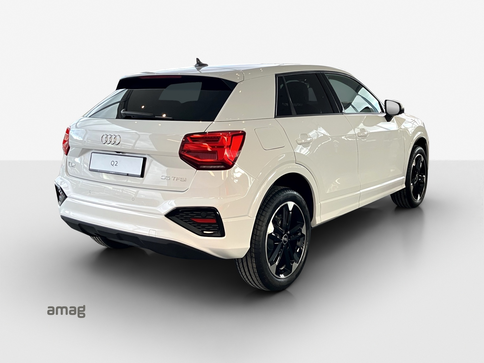 AUDI Q2 35 TFSI advanced S-tronic-image-4