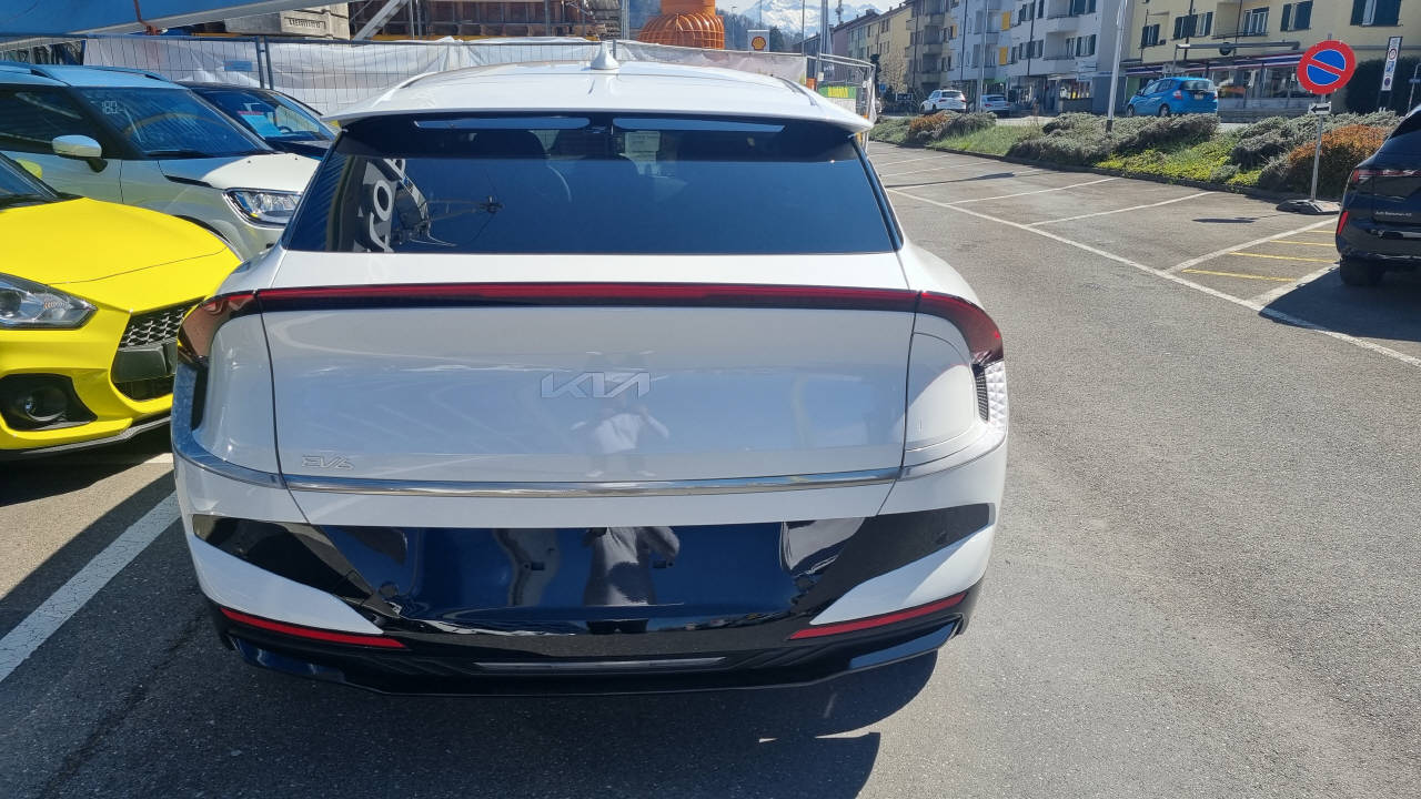 KIA EV6 84 kWh Earth 4x4-image-4