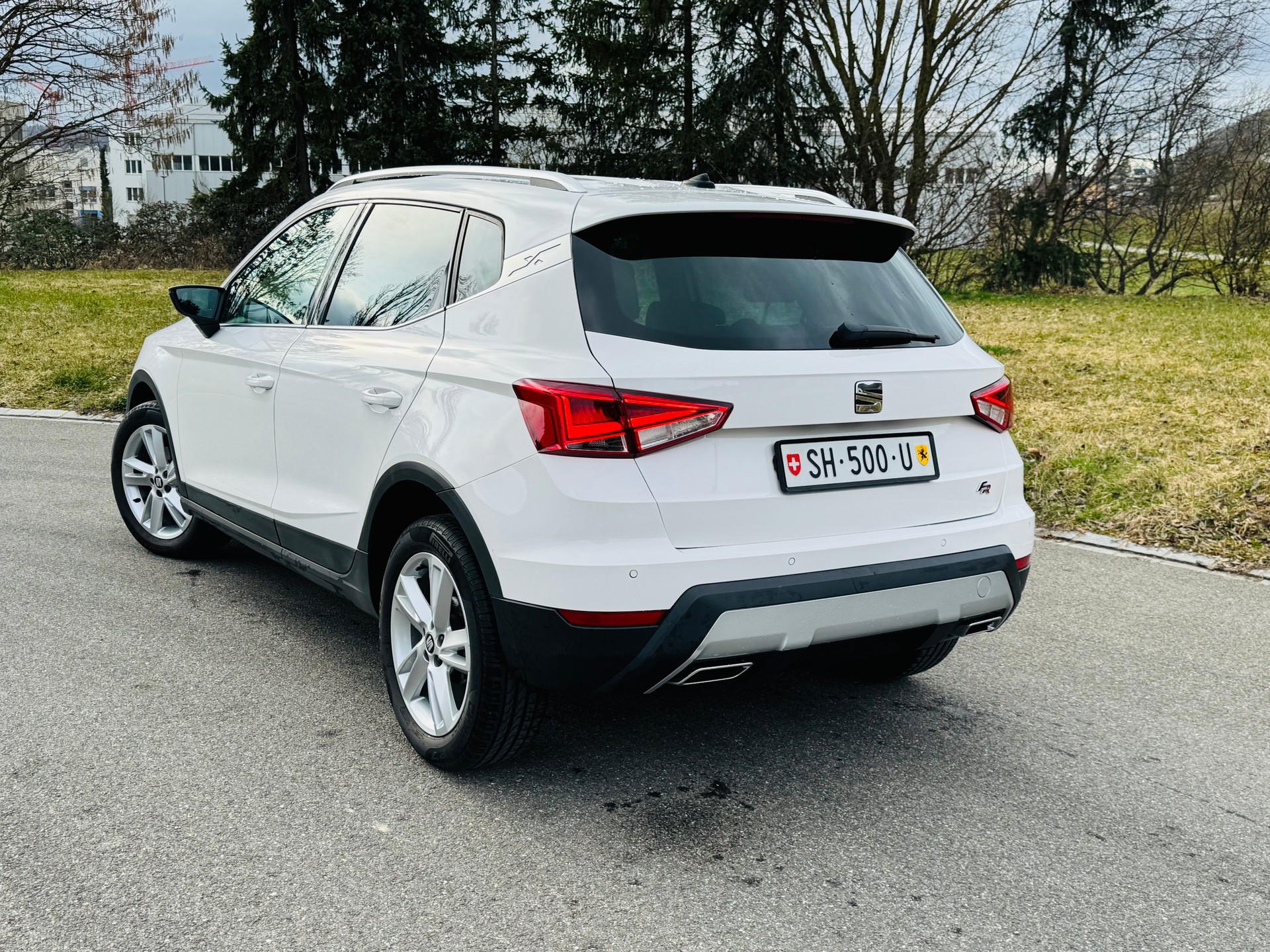 SEAT Arona 1.5 TSI Evo FR-Line-image-3