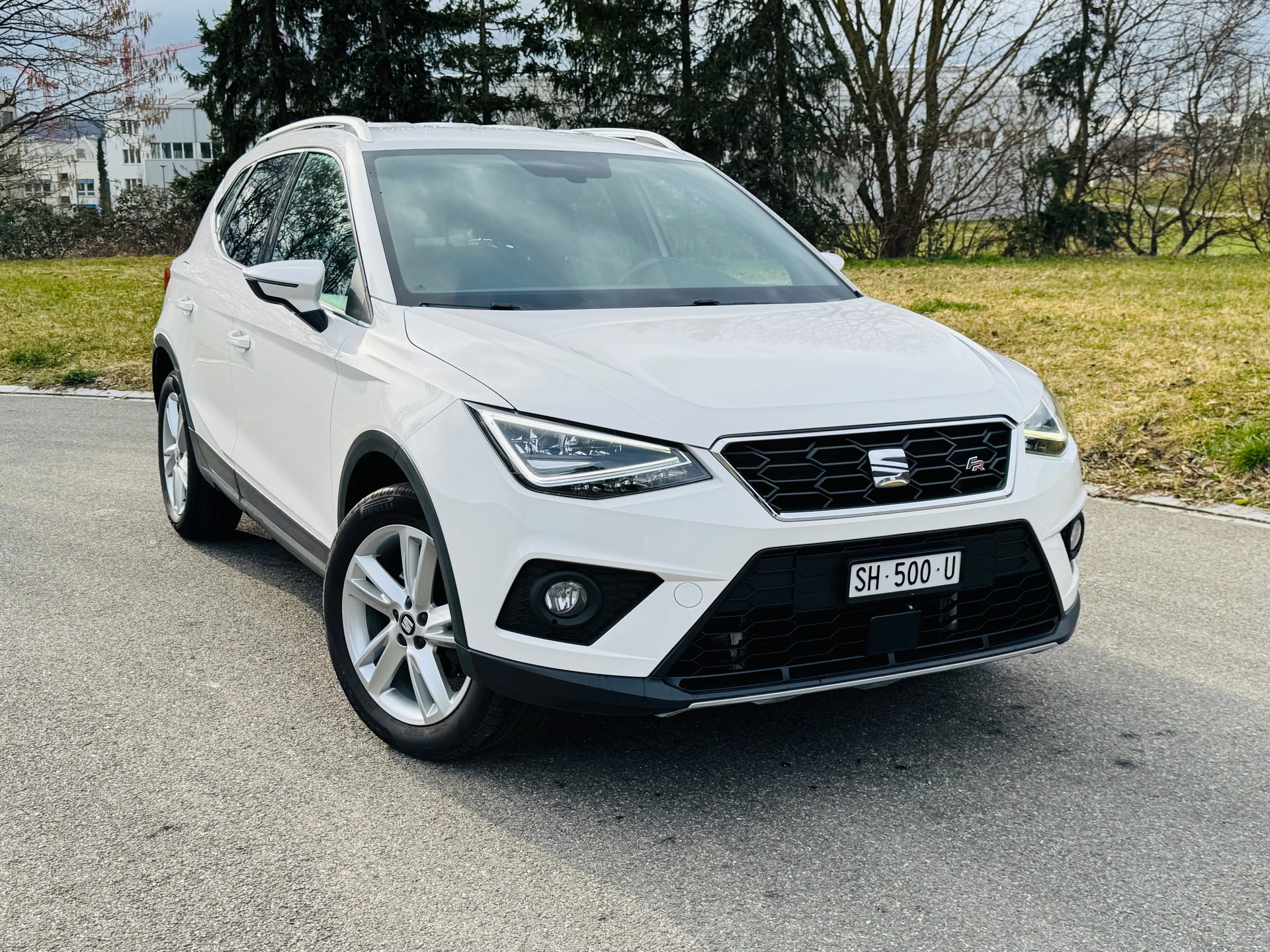 SEAT Arona 1.5 TSI Evo FR-Line-image-0