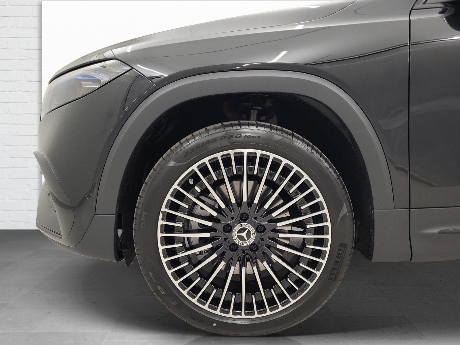 MERCEDES-BENZ EQB 350 AMG Line 4Matic-image-5