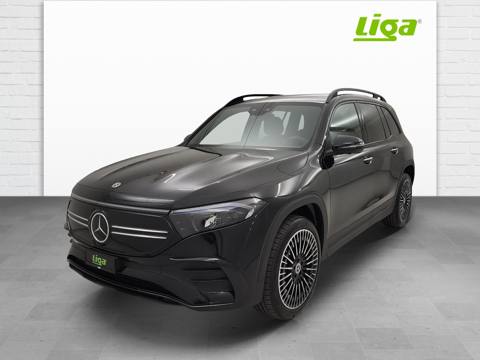 MERCEDES-BENZ EQB 350 AMG Line 4Matic-image-1