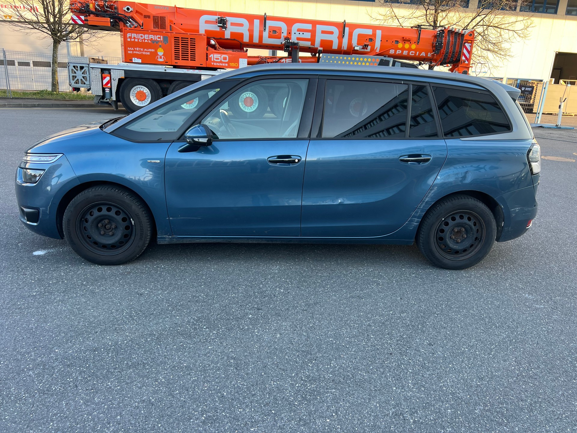 CITROEN Grand C4 Picasso 1.2 Pure Tech Exclusive-image-2