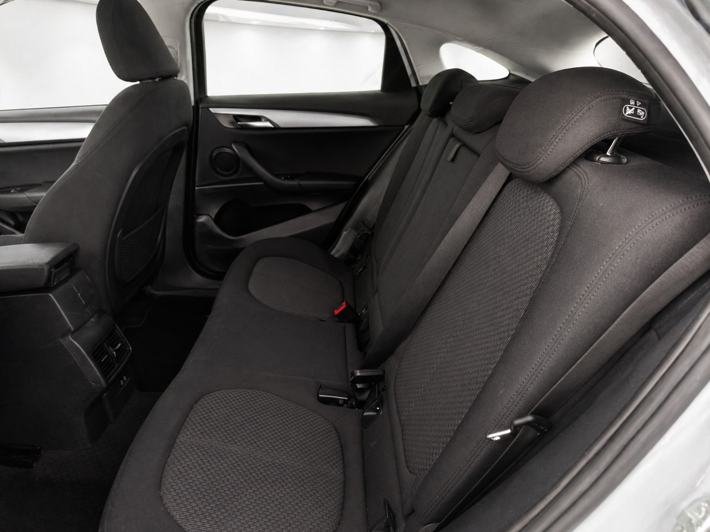 BMW X2 xDrive 18d Steptronic-image-8