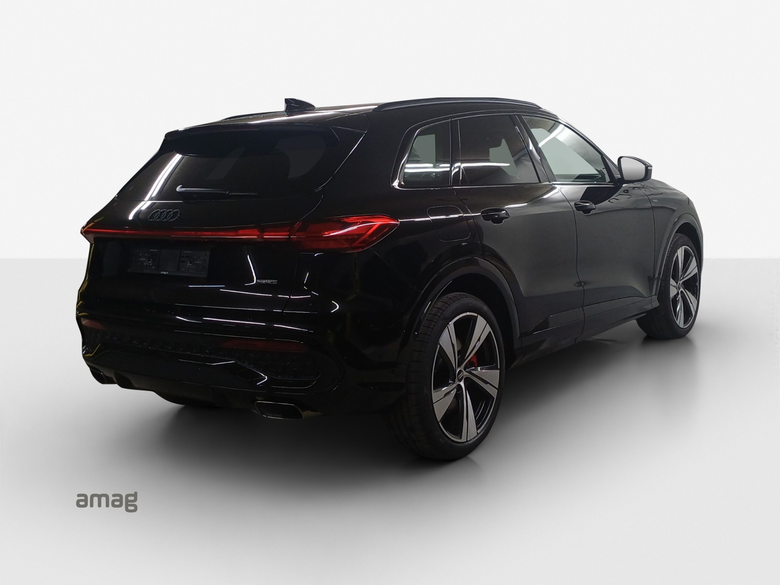 AUDI Q5 e-hybrid quattro 270 kW S-tronic-image-4