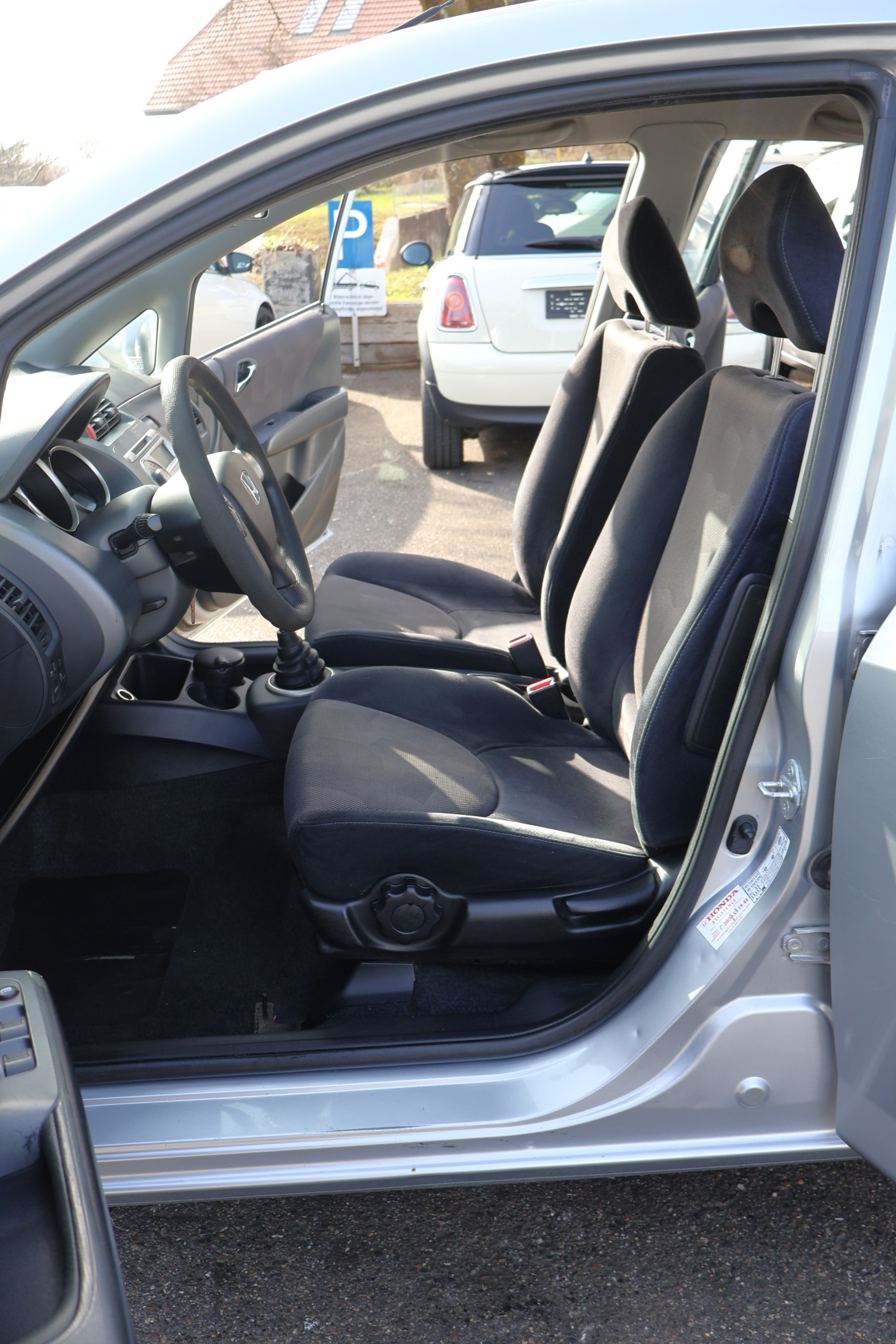 HONDA Jazz 1.4i ES-image-8