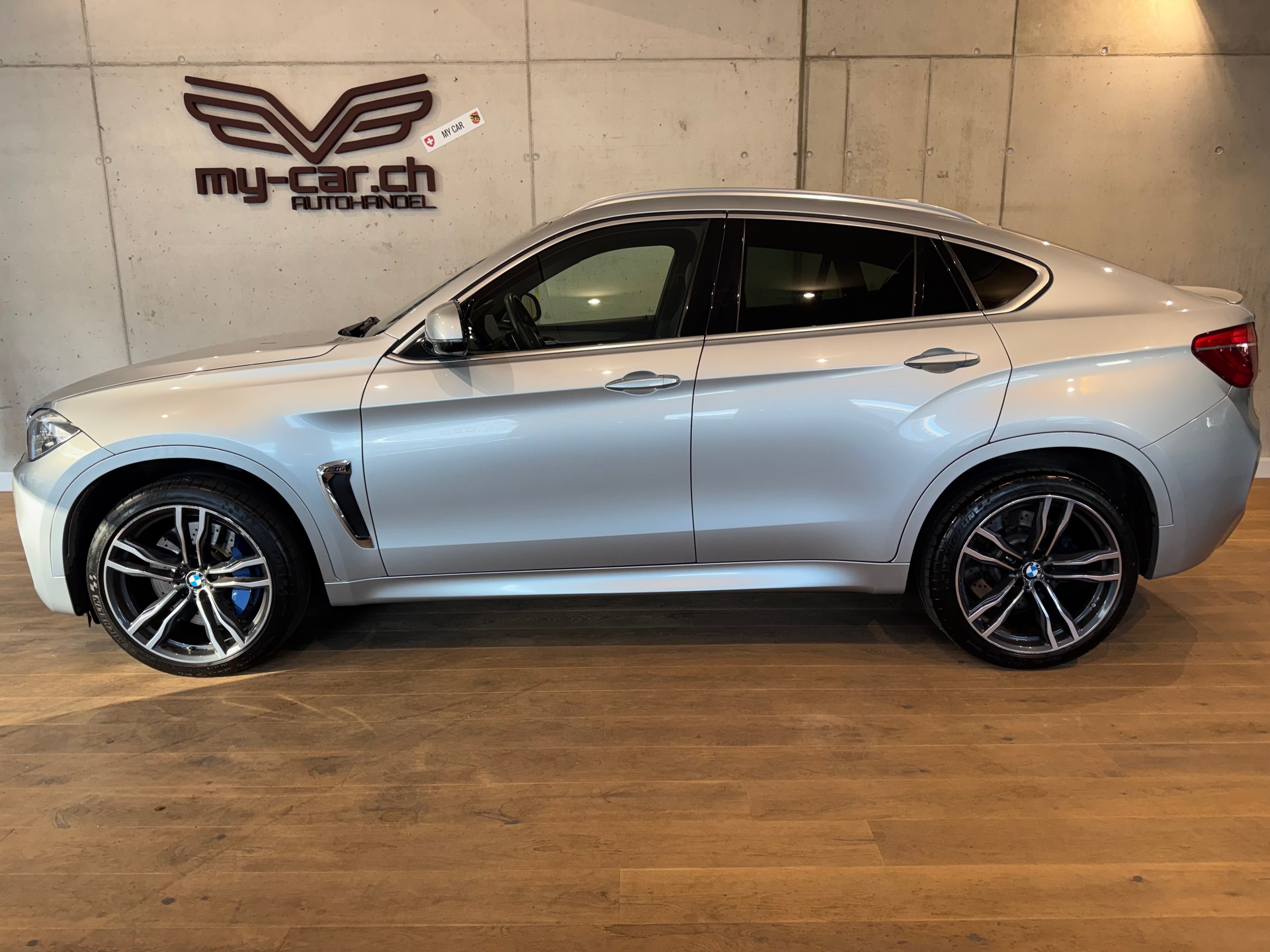 BMW X6M Steptronic || B&O || 360 || INDIVIDUAL || ALCANTARA DACHHIMMEL-image-5