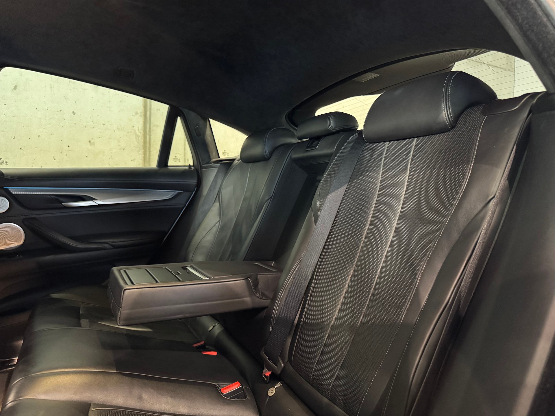 BMW X6M Steptronic || B&O || 360 || INDIVIDUAL || ALCANTARA DACHHIMMEL-image-30