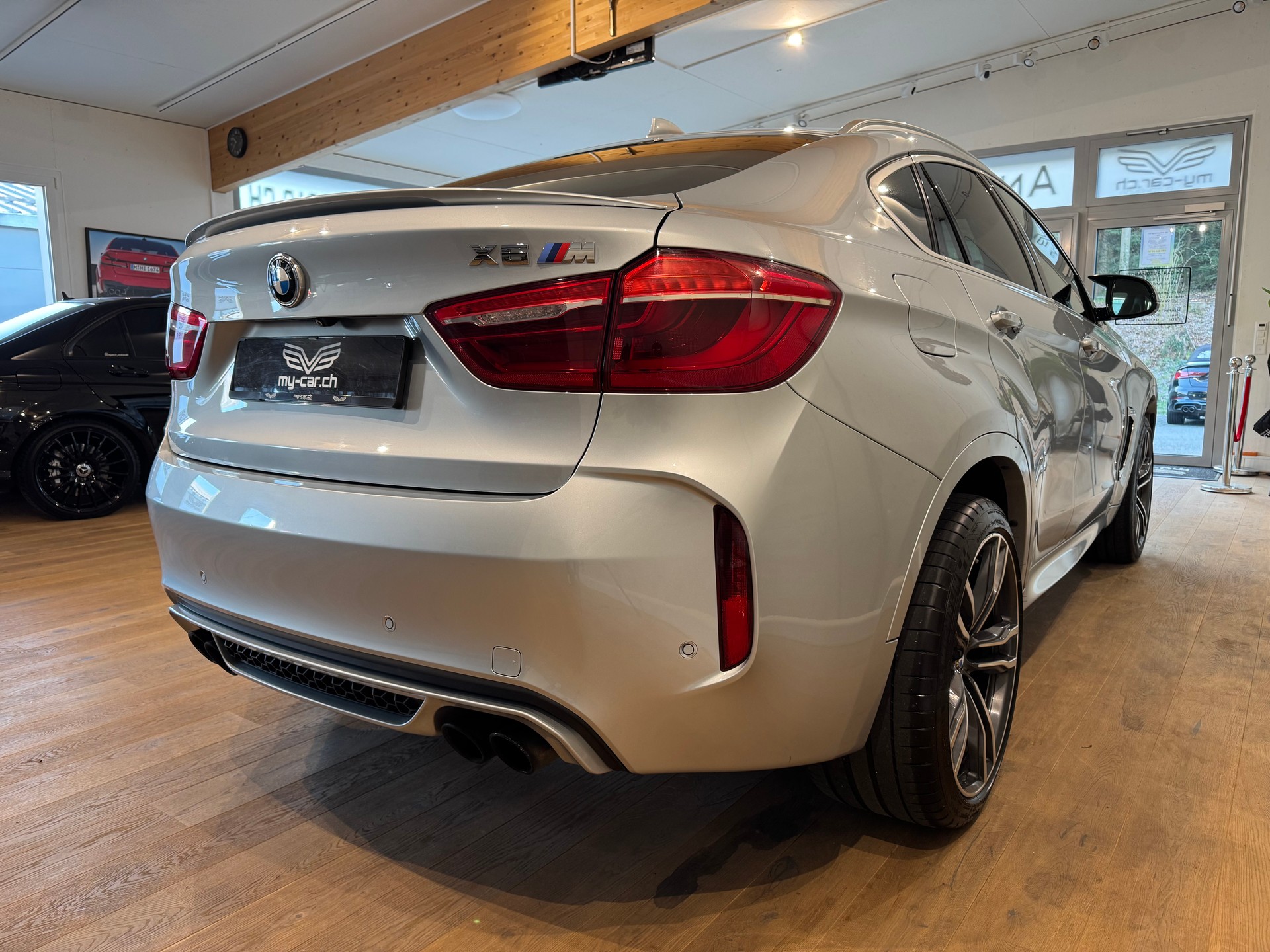BMW X6M Steptronic || B&O || 360 || INDIVIDUAL || ALCANTARA DACHHIMMEL-image-12