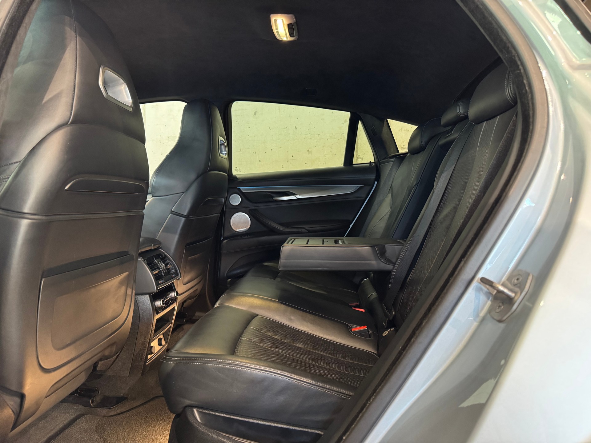 BMW X6M Steptronic || B&O || 360 || INDIVIDUAL || ALCANTARA DACHHIMMEL-image-28
