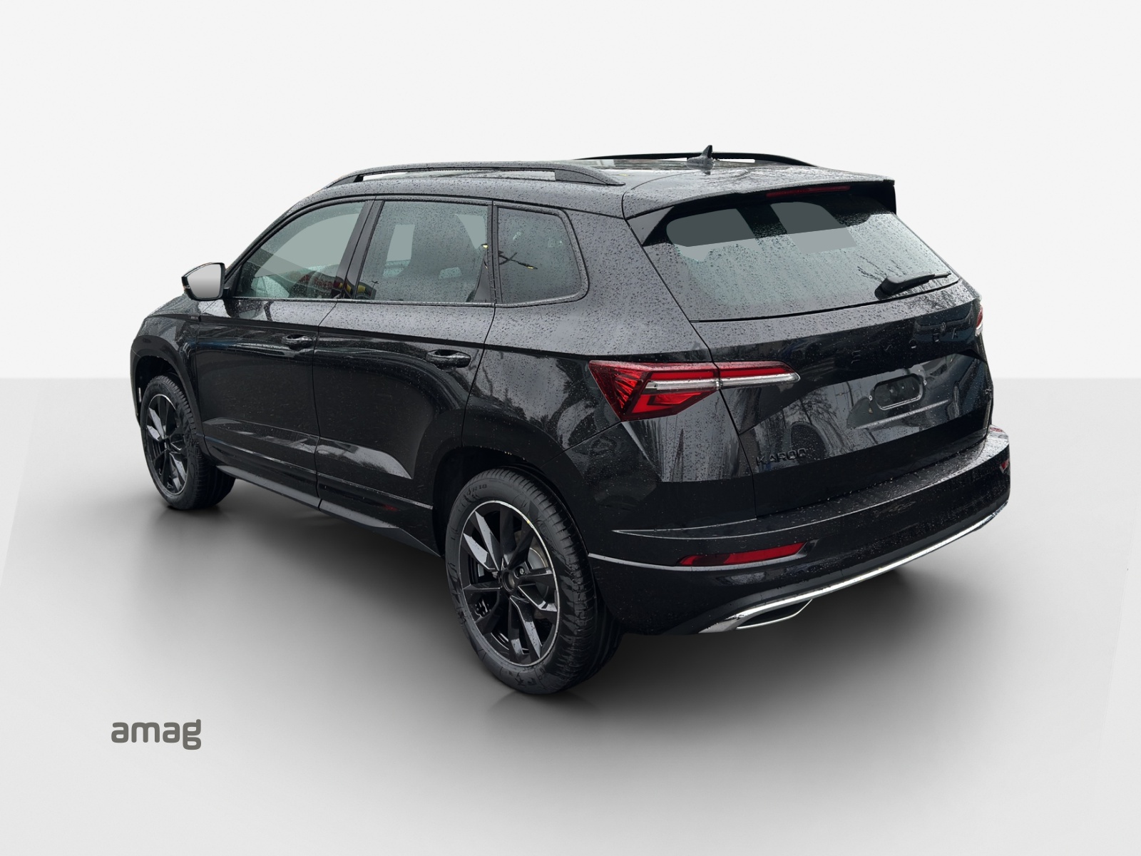 SKODA Karoq 2.0 TSI SportLine 4x4 DSG-image-2