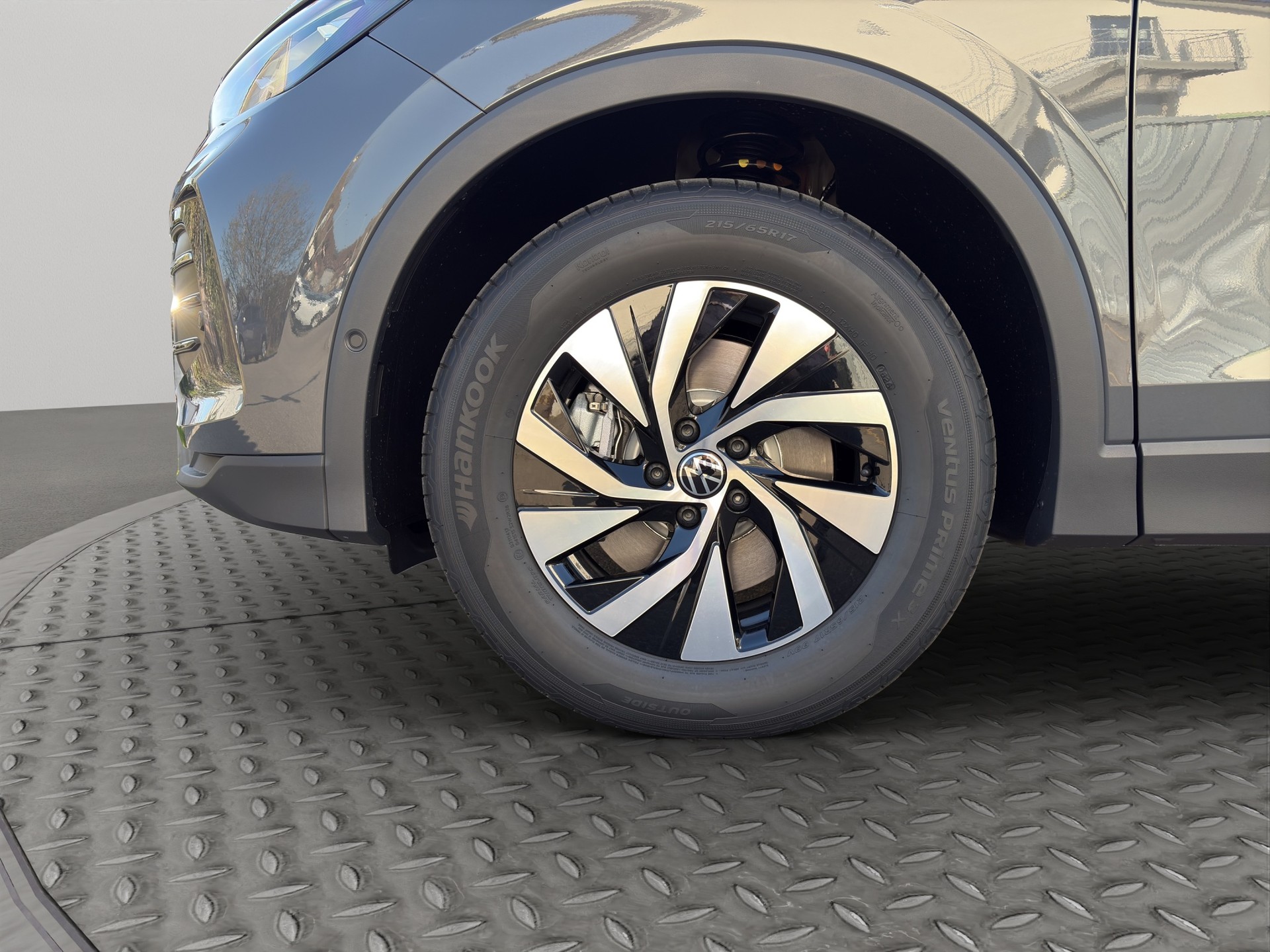 VW Tiguan 2.0 TSI DSG R-Line United 4Motion-image-11
