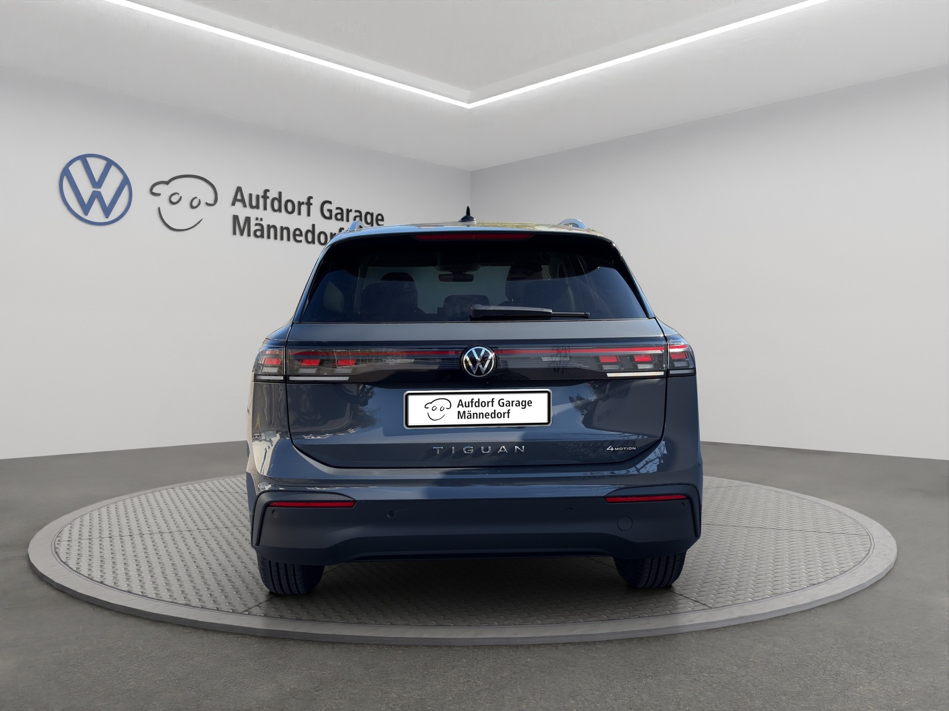 VW Tiguan 2.0 TSI DSG United 4Motion-image-4