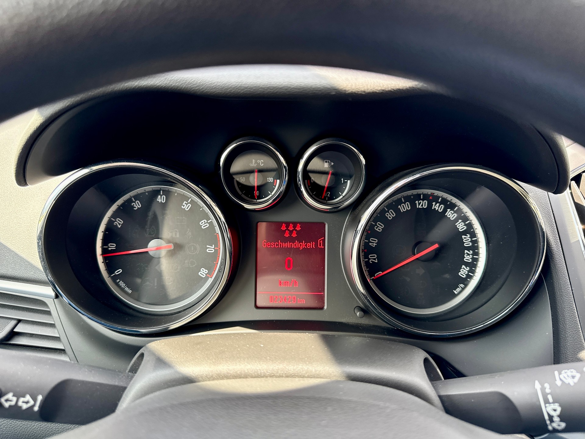 OPEL Zafira Tourer 1.6i 16V CNG Turbo Active Edition-image-18