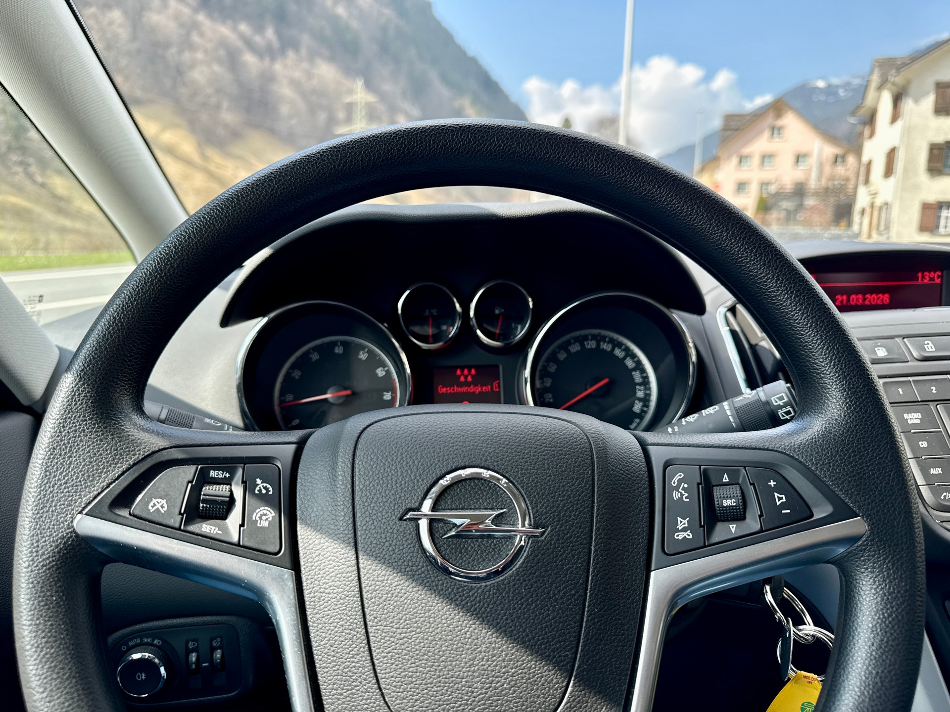 OPEL Zafira Tourer 1.6i 16V CNG Turbo Active Edition-image-17