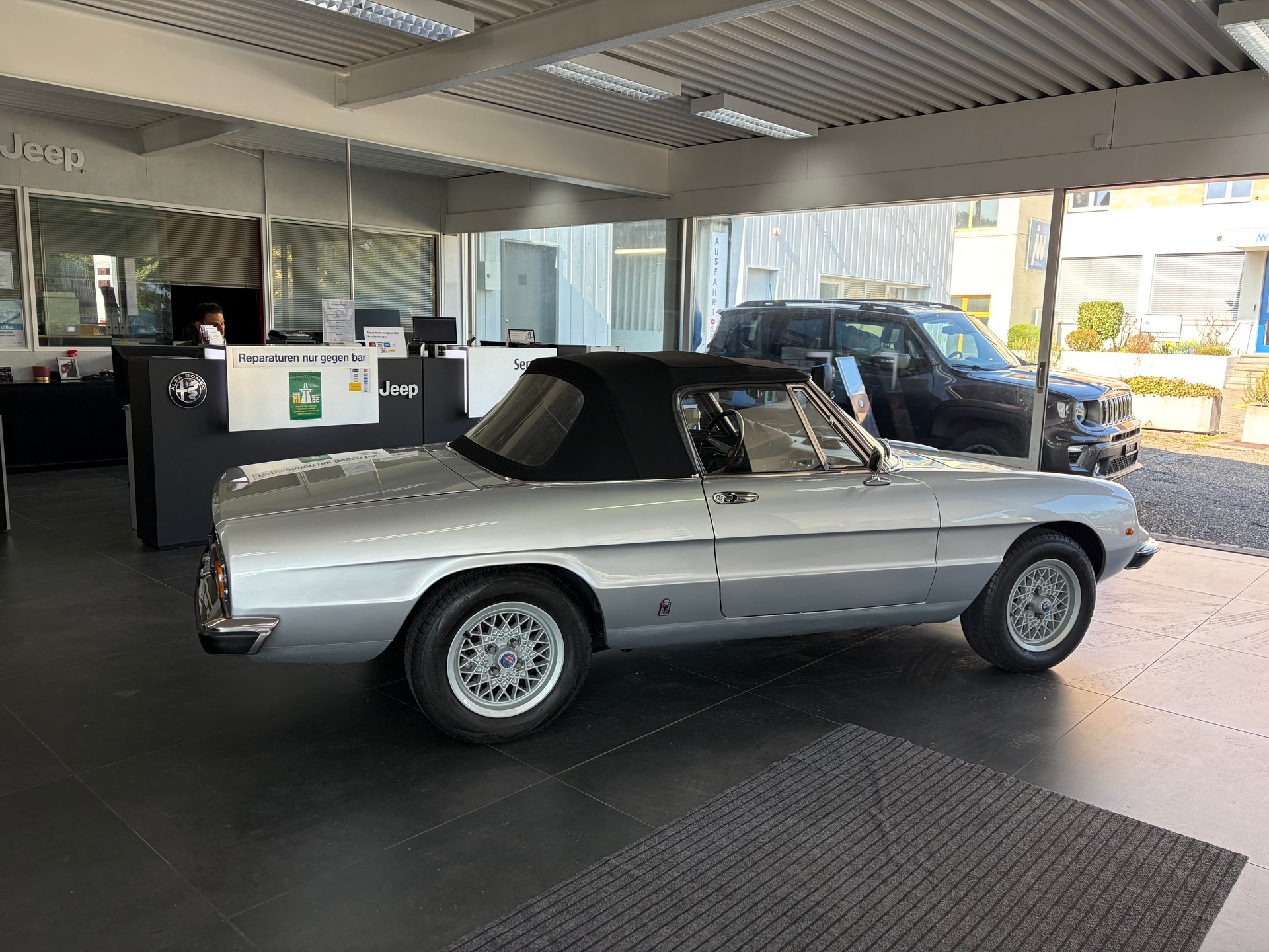 ALFA ROMEO Spider 2.0 Veloce-image-7