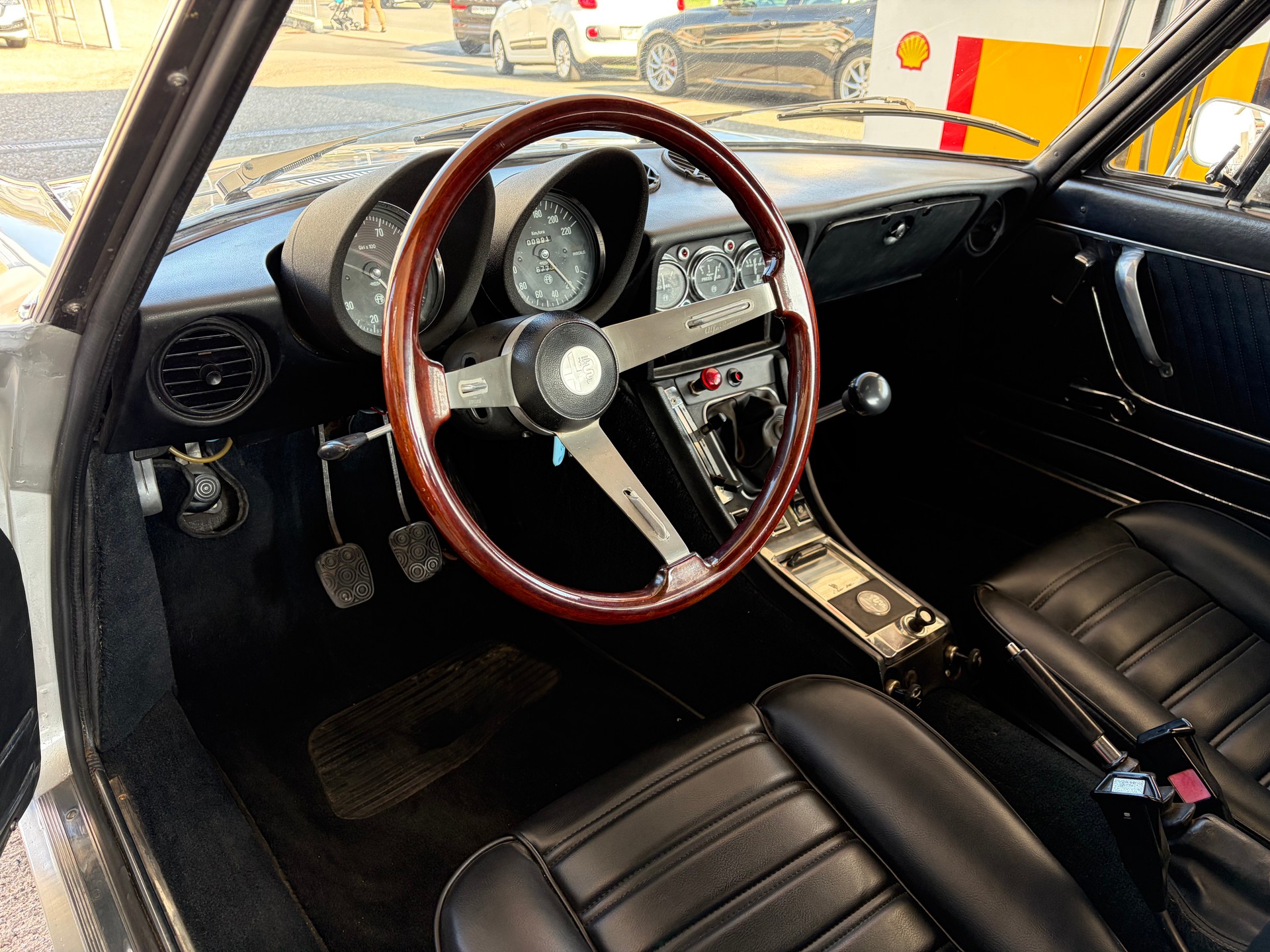ALFA ROMEO Spider 2.0 Veloce-image-1