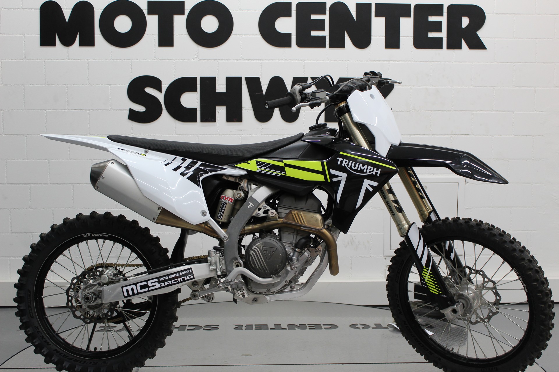 TRIUMPH TF-250 X