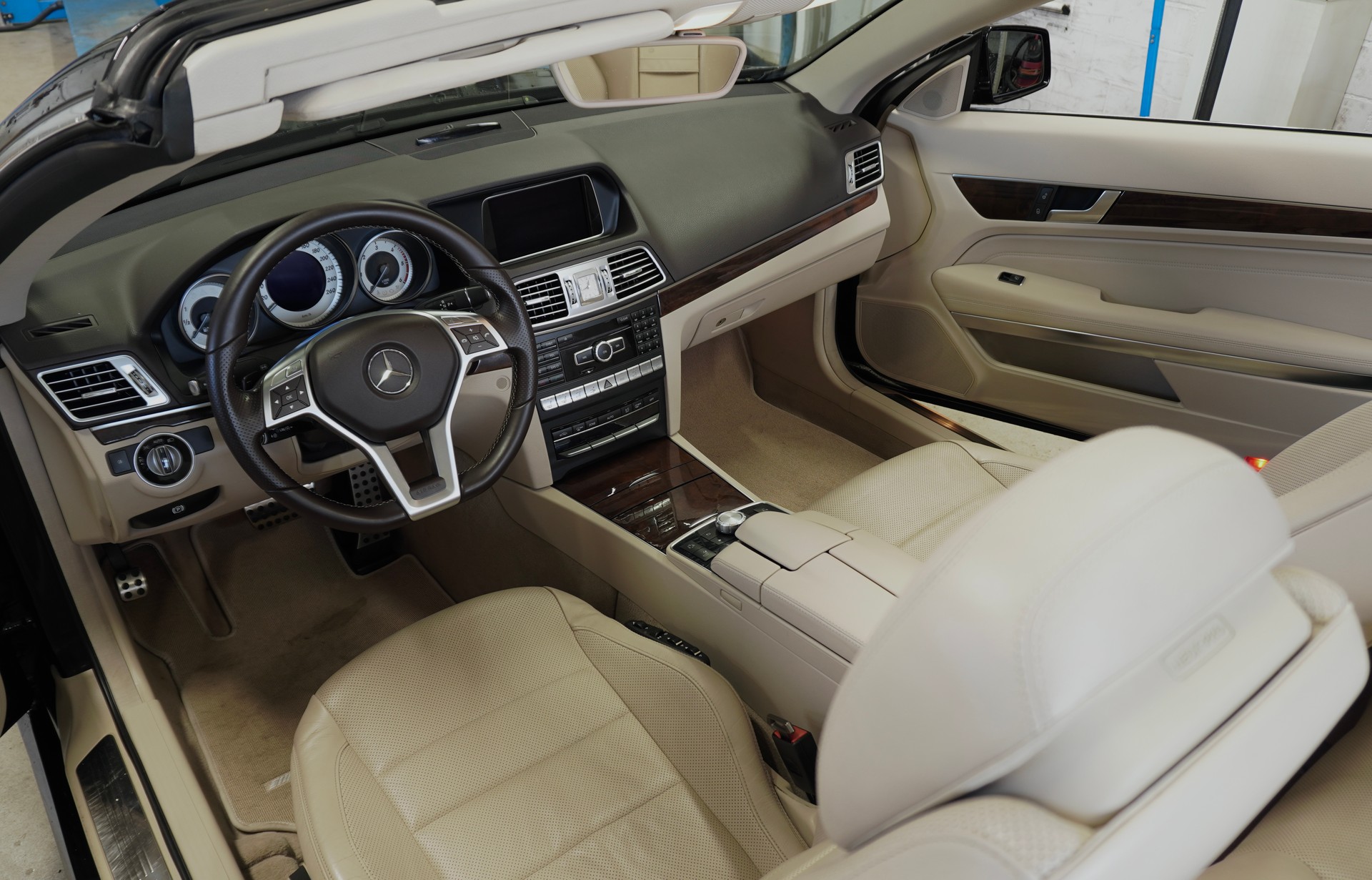 MERCEDES-BENZ E 350 BlueTEC 7G-Tronic-image-9