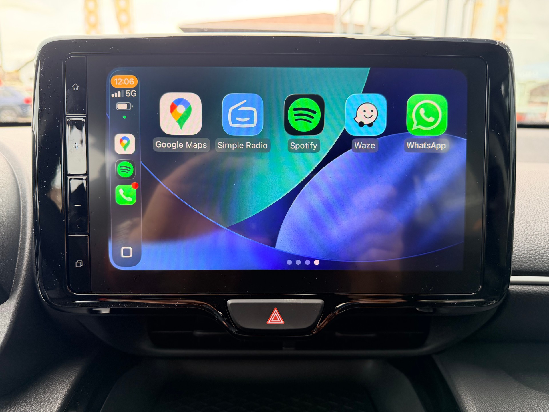 TOYOTA Yaris Cross 1.5 Comfort e-CVT-image-22