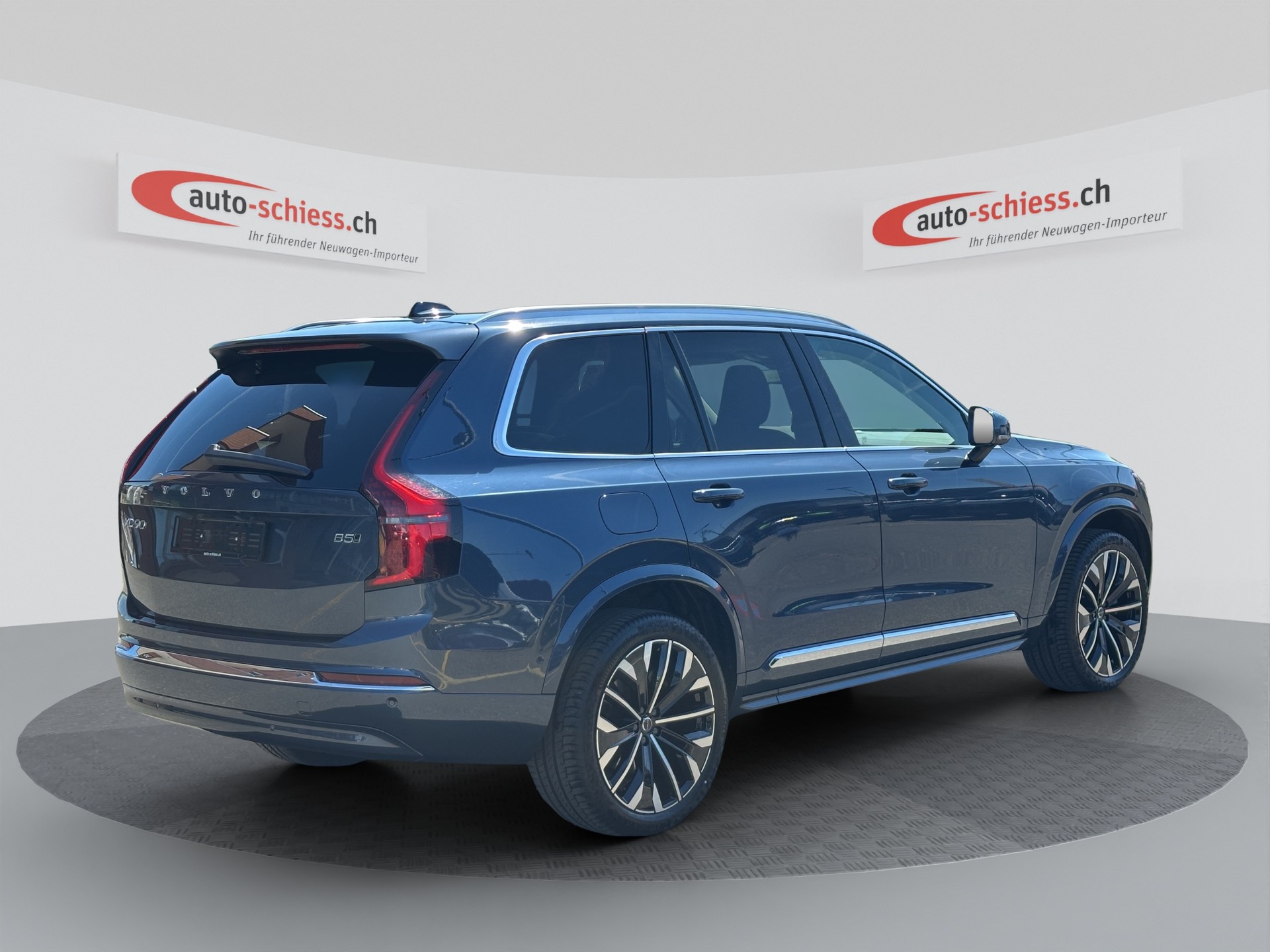 VOLVO XC90 B5 Benzin 7Pl. Mild Hybrid AWD Plus Bright Geartronic-image-4