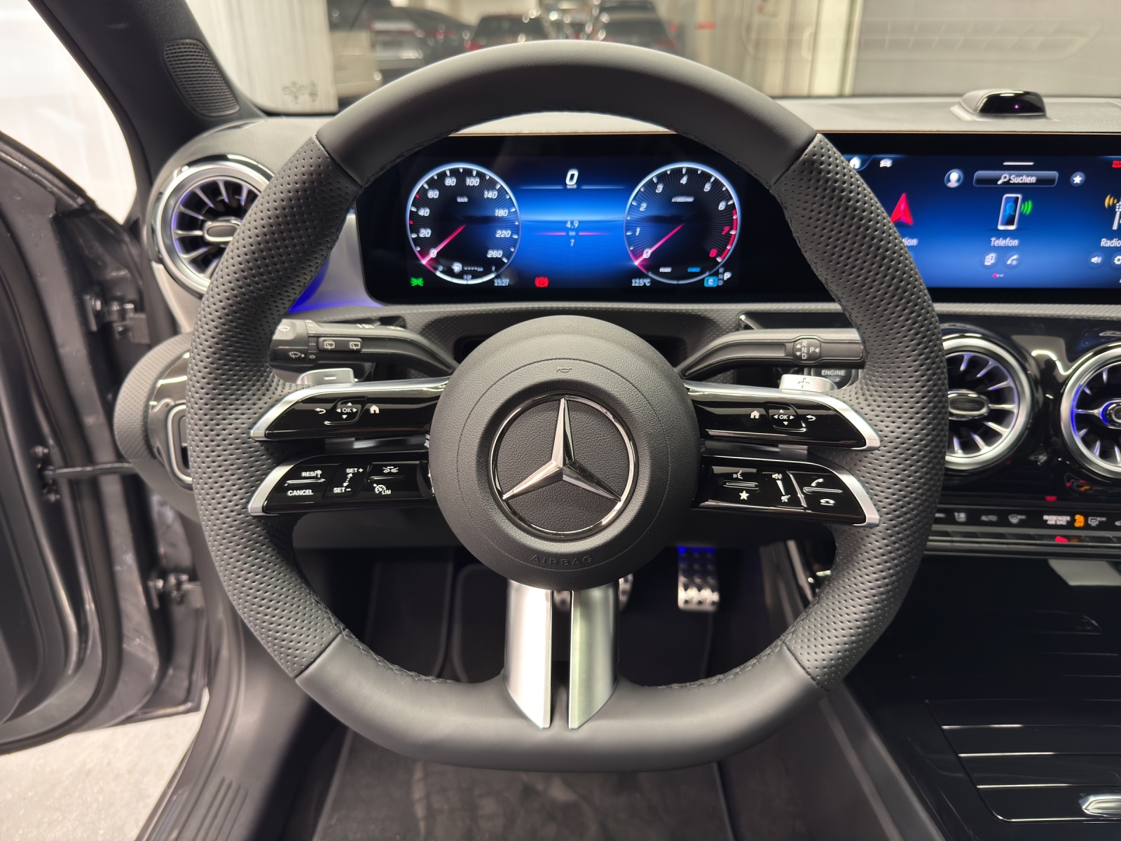 MERCEDES-BENZ A 200 Night Star-image-14