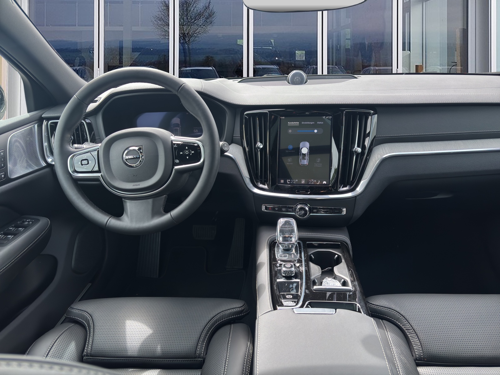 VOLVO V60 2.0 T8 TE Ultra Dark eAWD-image-10