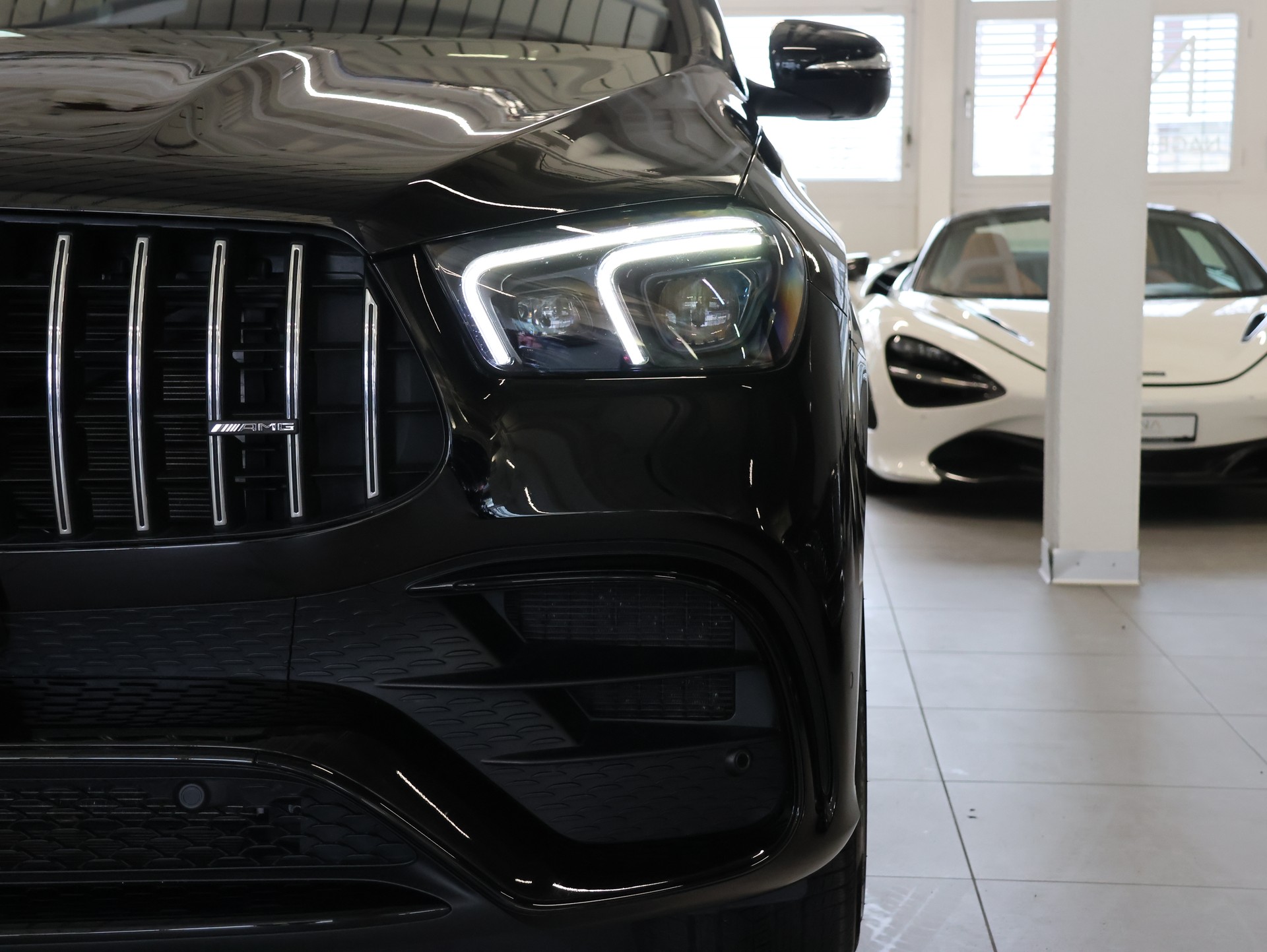 MERCEDES-BENZ GLE Coupé 63 S AMG 4Matic+ Speedshift *Head Up Display* *Sitzheizung / Lüftung* *Mercedes Benz MSI Garantie Plus*-image-8