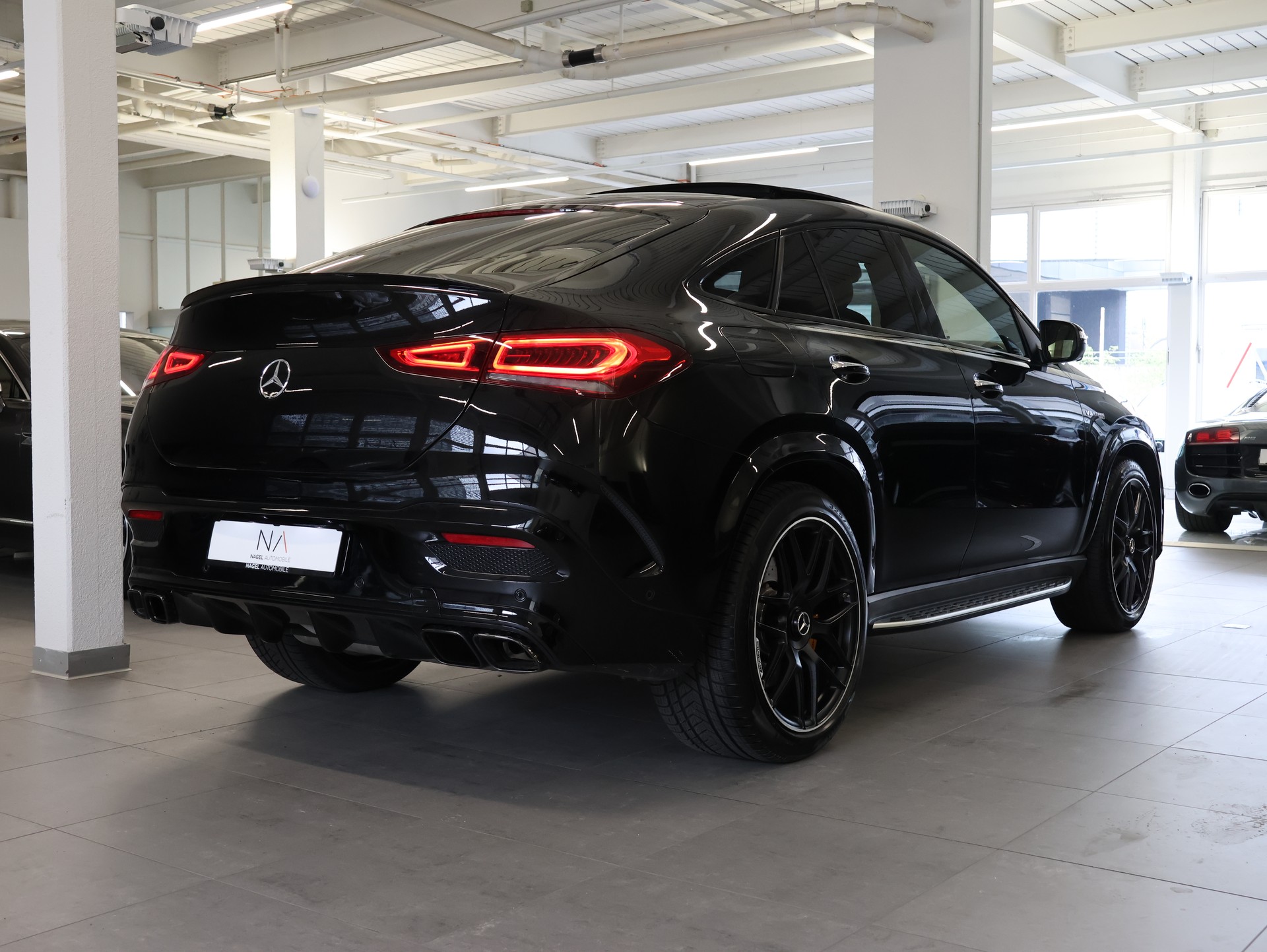 MERCEDES-BENZ GLE Coupé 63 S AMG 4Matic+ Speedshift *Head Up Display* *Sitzheizung / Lüftung* *Mercedes Benz MSI Garantie Plus*-image-5