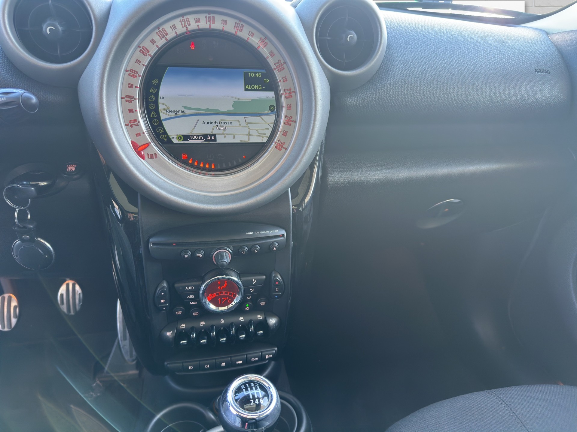 MINI Countryman Cooper S ALL4-image-9
