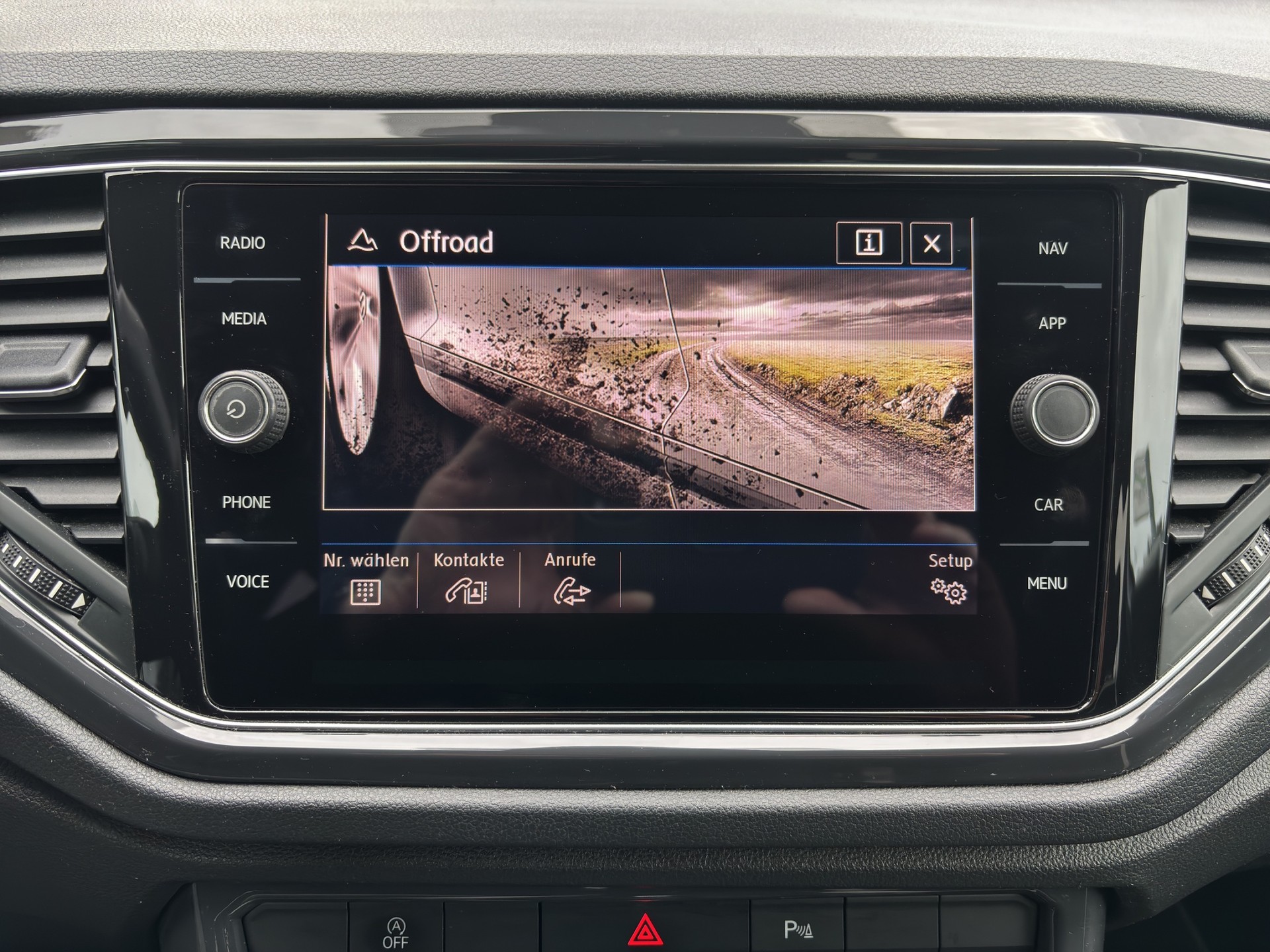 VW T-Roc 2.0 TDI SCR Sport DSG 4Motion-image-8