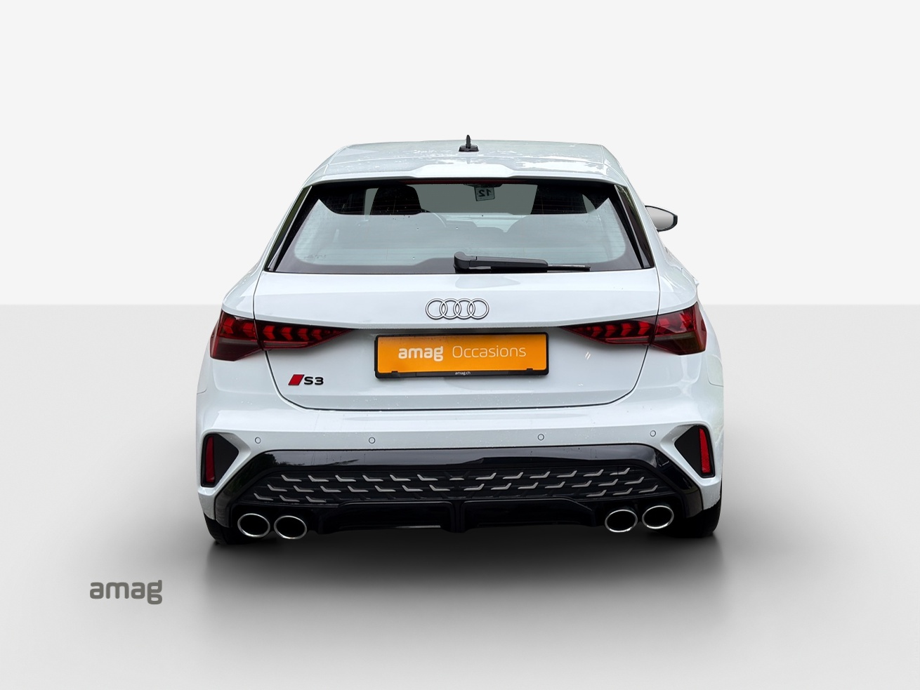 AUDI S3 Sportback TFSI quattro S-tronic-image-3