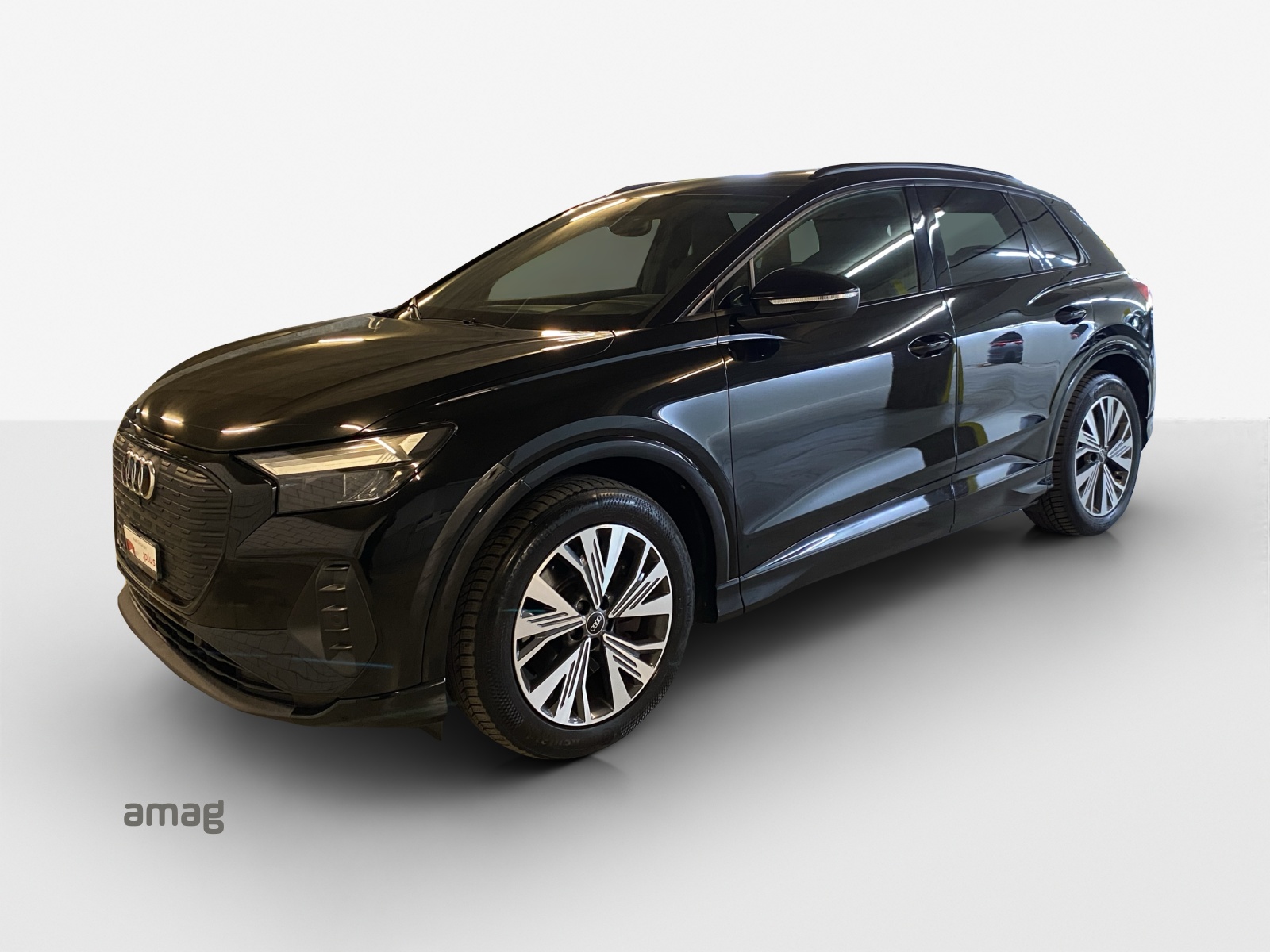 AUDI Q4 e-tron 45 quattro-image-0