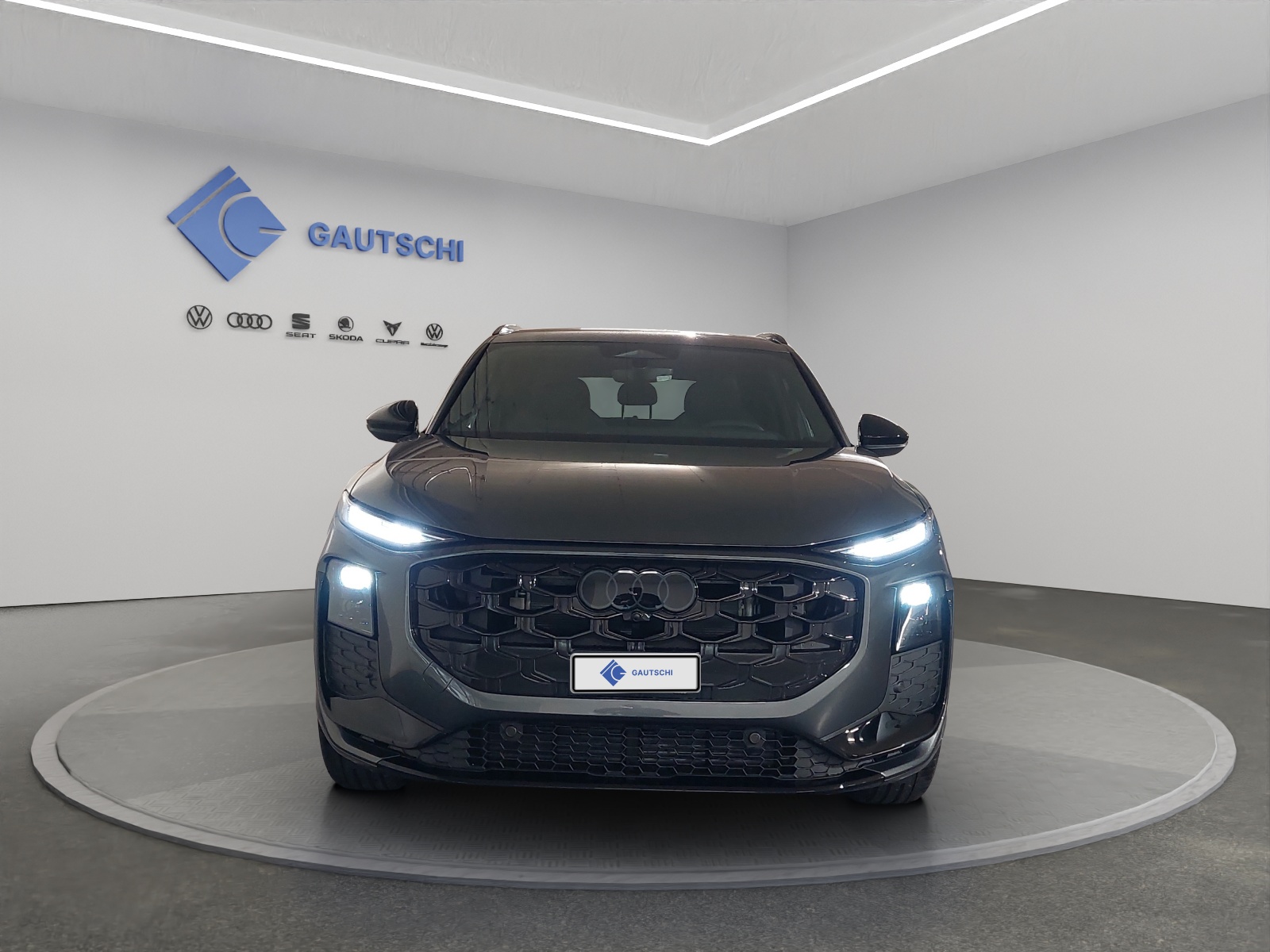 AUDI Q3 SUV TFSI quattro 150 kW S tronic-image-4