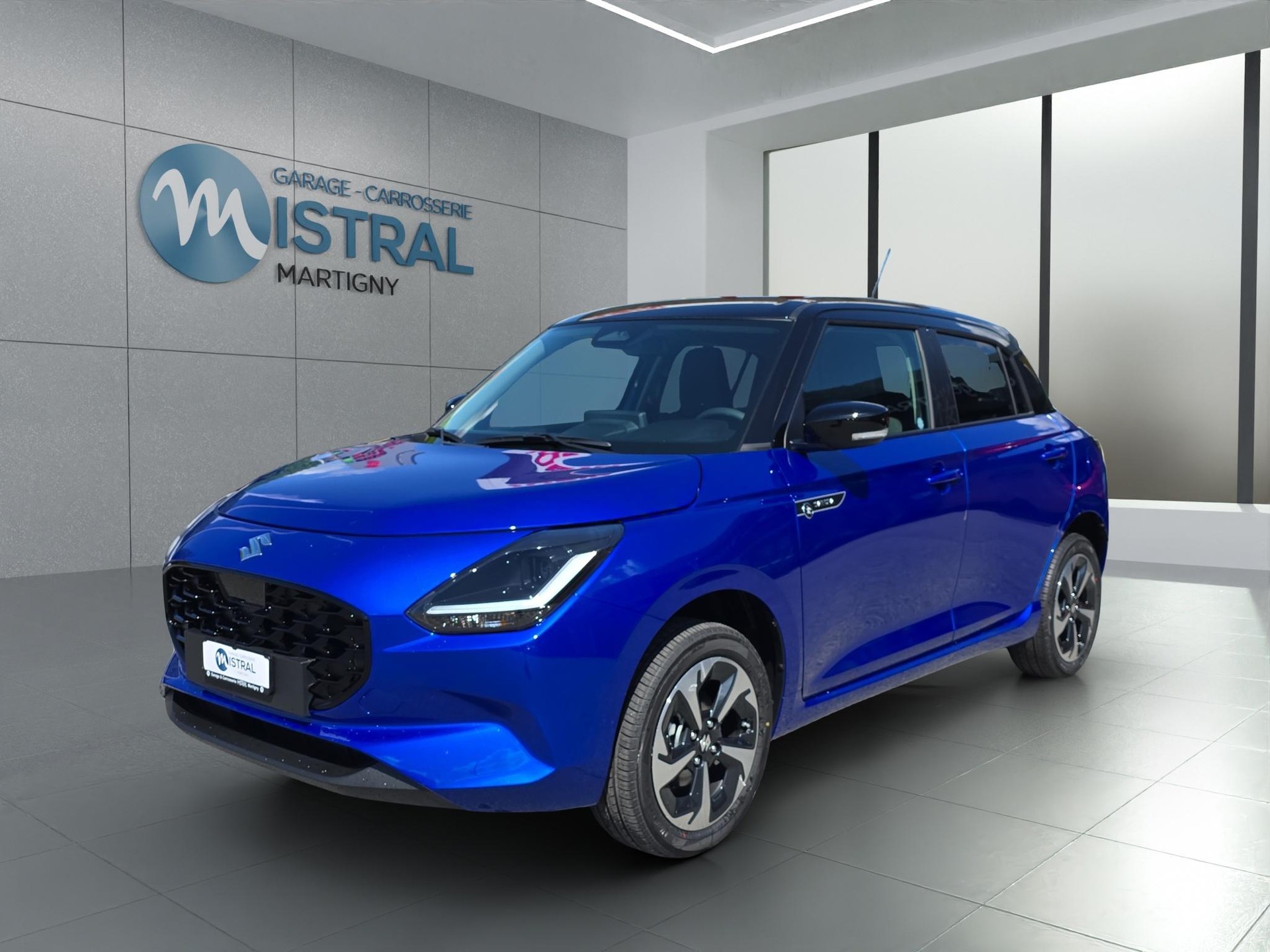 SUZUKI Swift 1.2 Sakura Top Hybrid 4x4-image-0