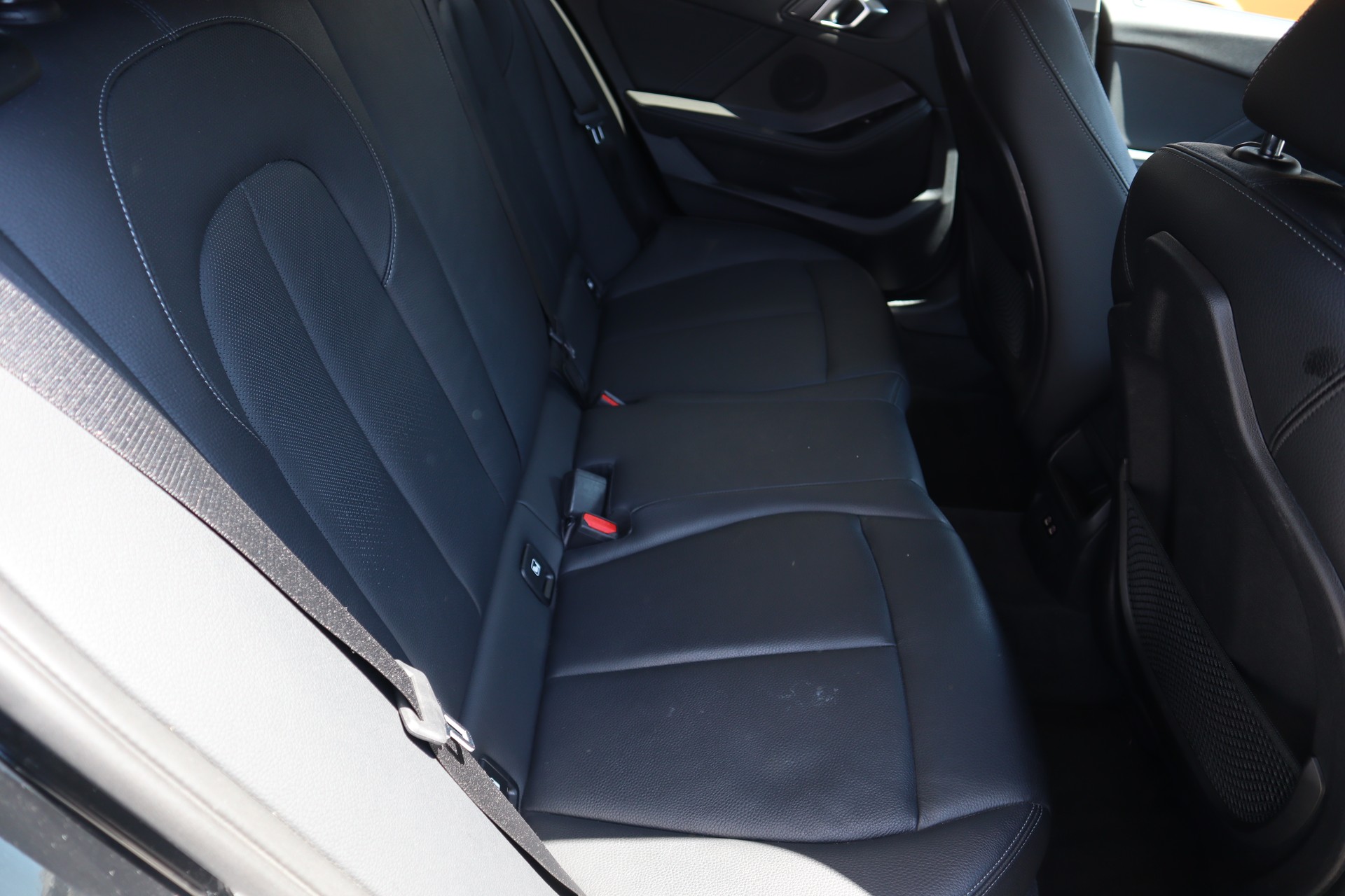 BMW 118i Steptronic Euro 6-image-5