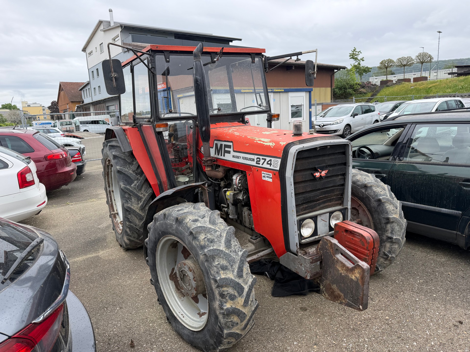 MAN Traktor MF 274 S-image-1