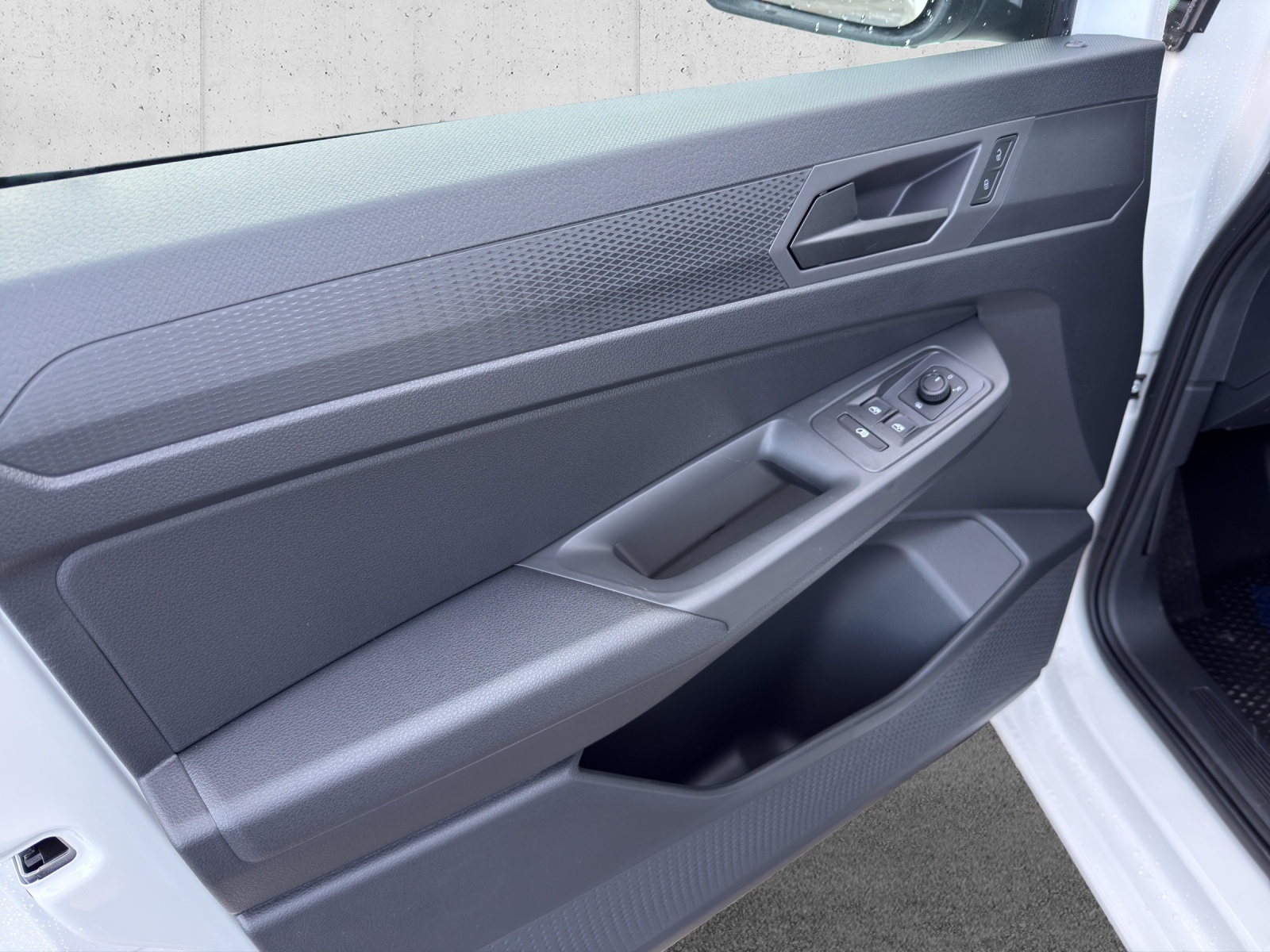 VW Caddy Cargo 1.5 TSI Entry DSG-image-14