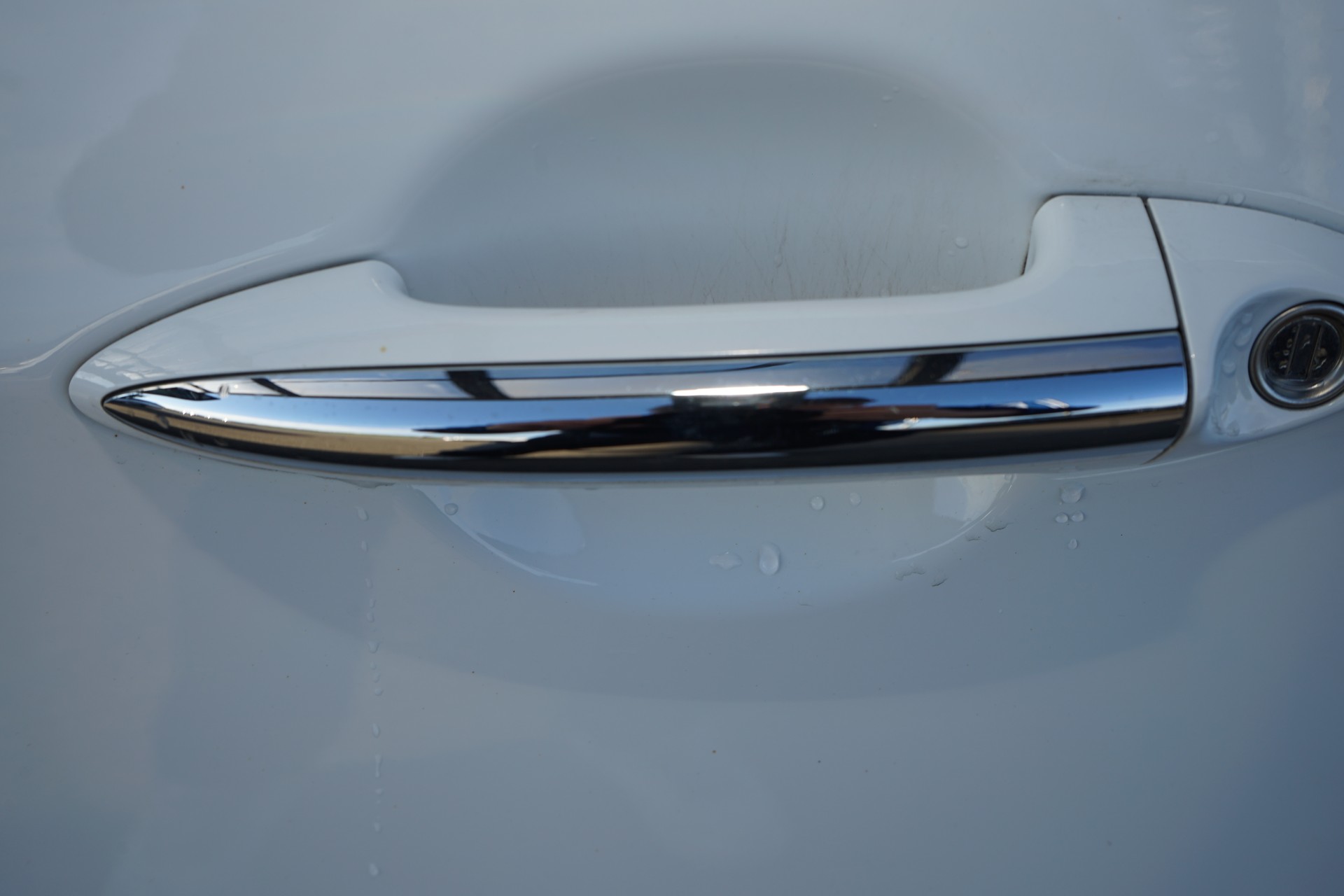 HYUNDAI iX20 1.6 Amplia Automatic-image-9